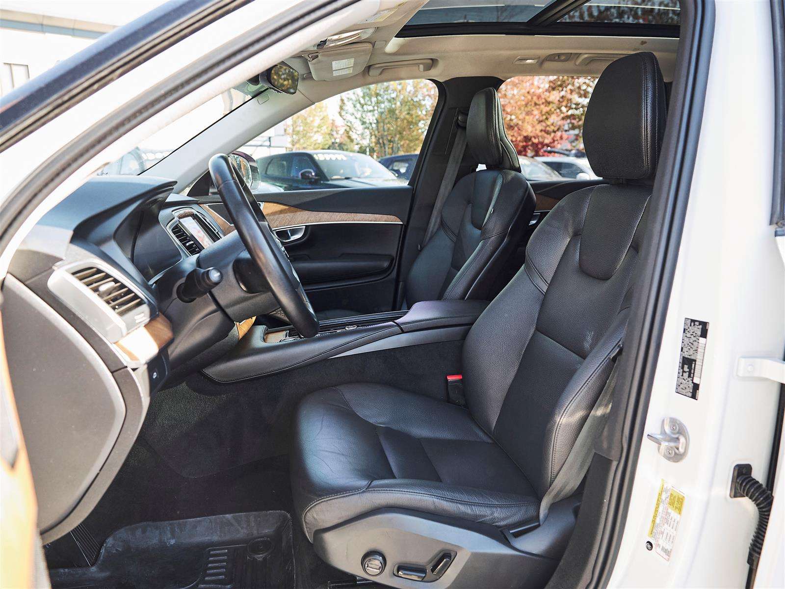 2023 Volvo XC90