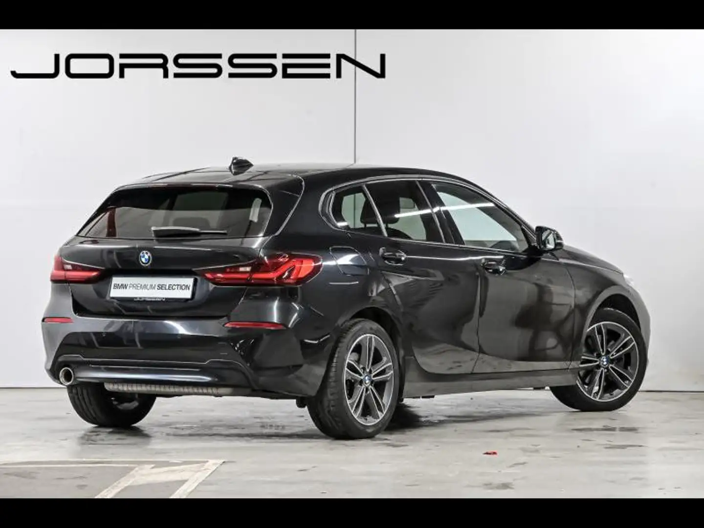 BMW 116 Hatch Zwart - 2