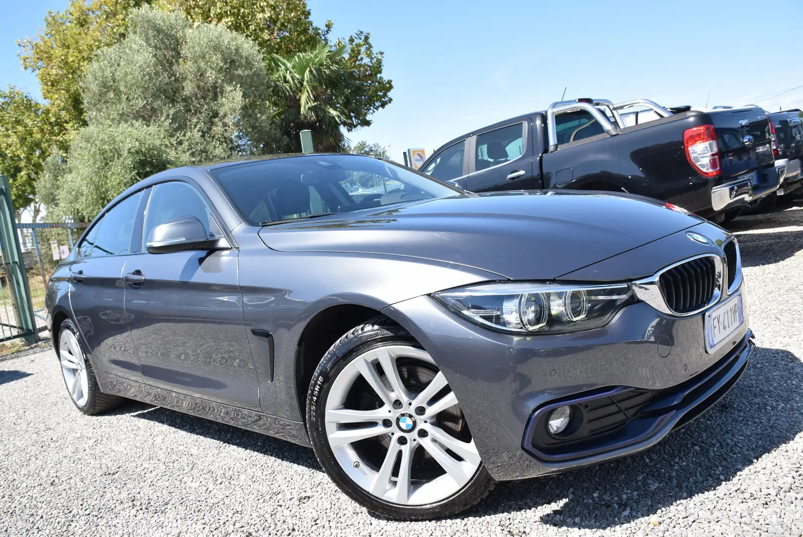 BMW 420 d GRANCOUPE' XDRIVE 4X4 190CV SPORT IVA DETRAIBILE Grigio - 2