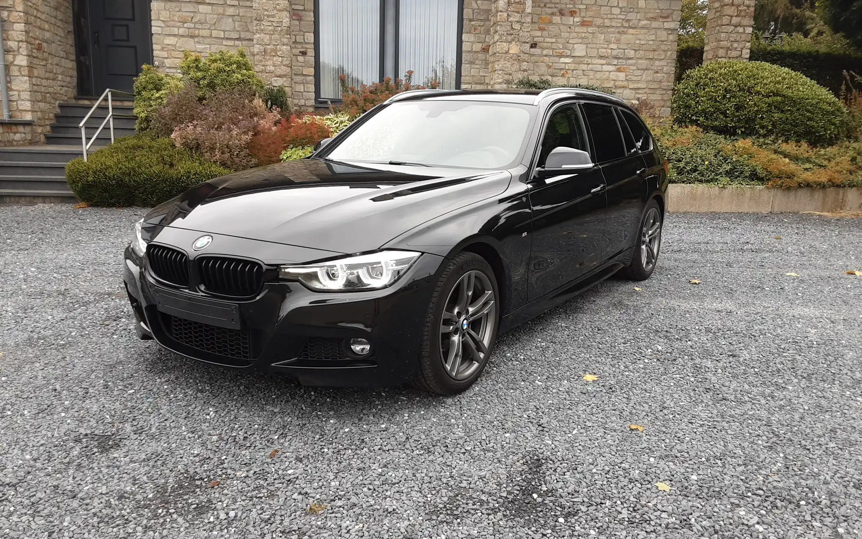 BMW 320 320 i Pack M Noir - 1