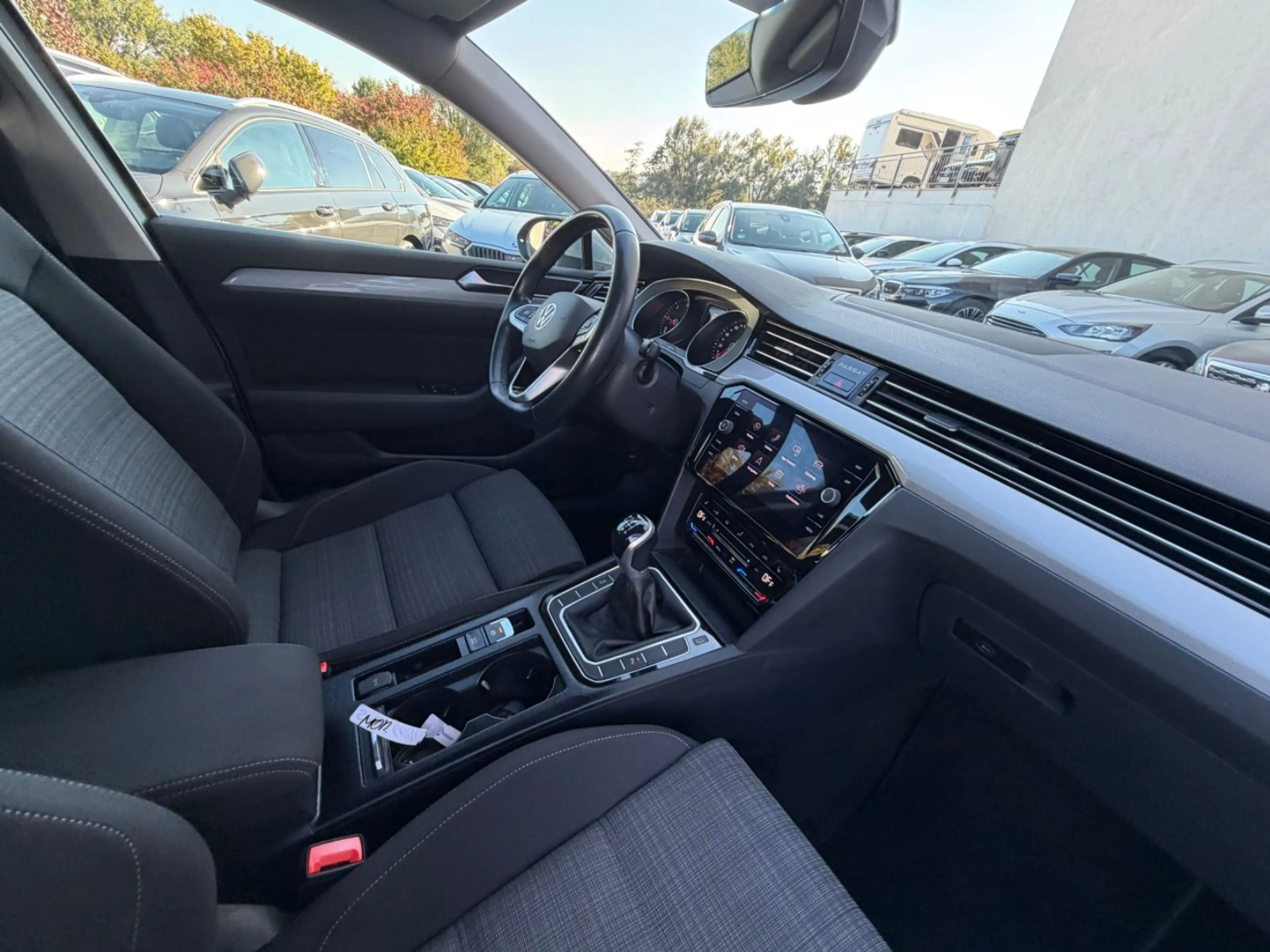 Volkswagen Passat Variant 2.0 TDI Business/1.Hand/AHK — photo 11