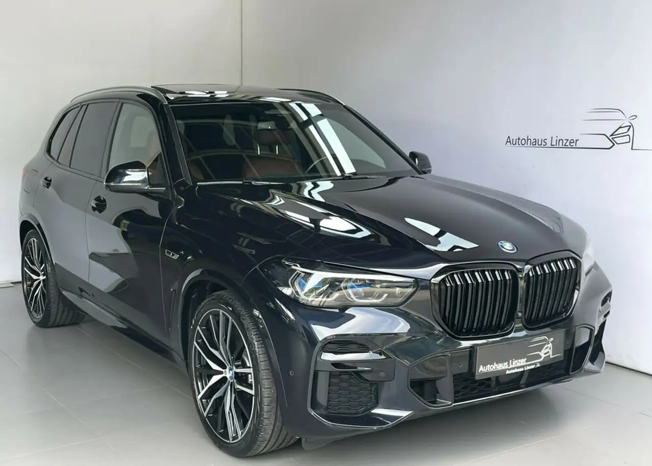 BMW X5 xDrive 45e M *LASER*PANO*AHK*SitzKühl*Masage*HK