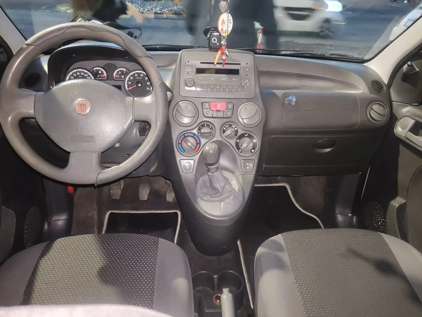 Fiat Panda Panda II 1.3 mjt 16v Classic 75cv Wit - 2