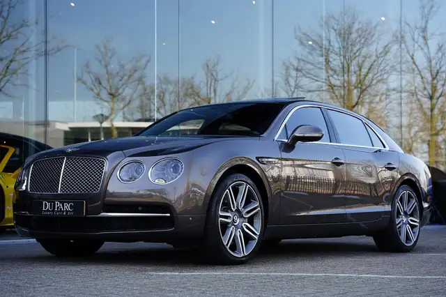 Bentley Flying Spur 6.0 W12 Mulliner / Schuifdak
