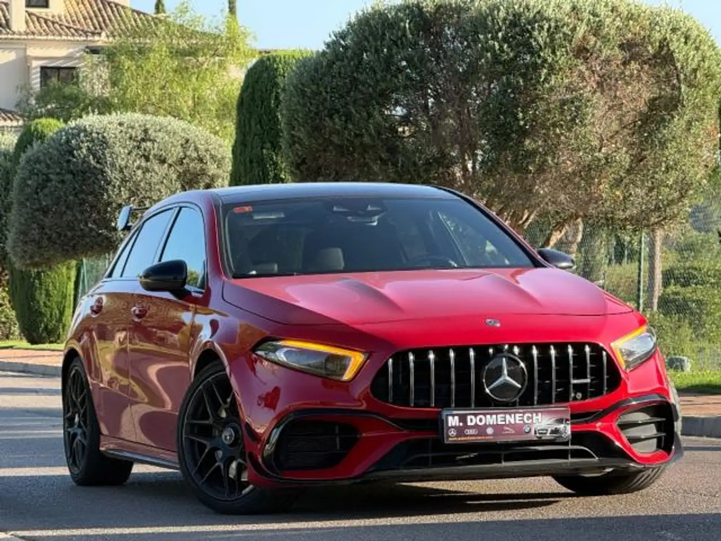 Mercedes-Benz A 45 AMG 4Matic 7G-DCT Rouge - 2