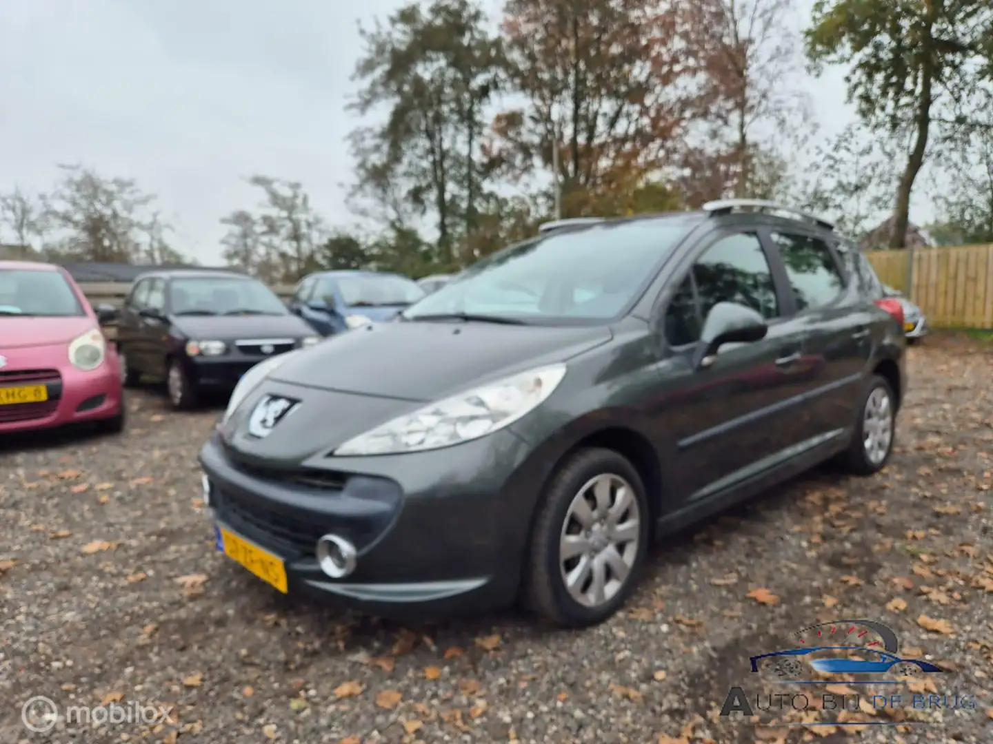 Peugeot 207 SW 1.6 VTi XS automaat airco panorama dak Grau - 1