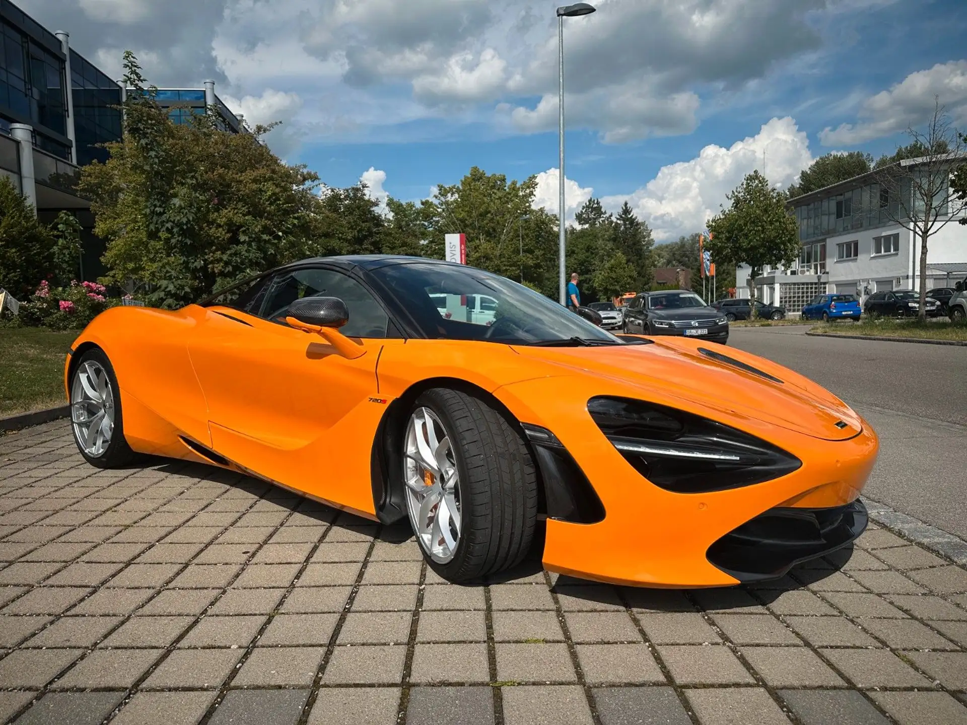 맥라렌 720S 720 Sport Spider 2023 주황 사진 8