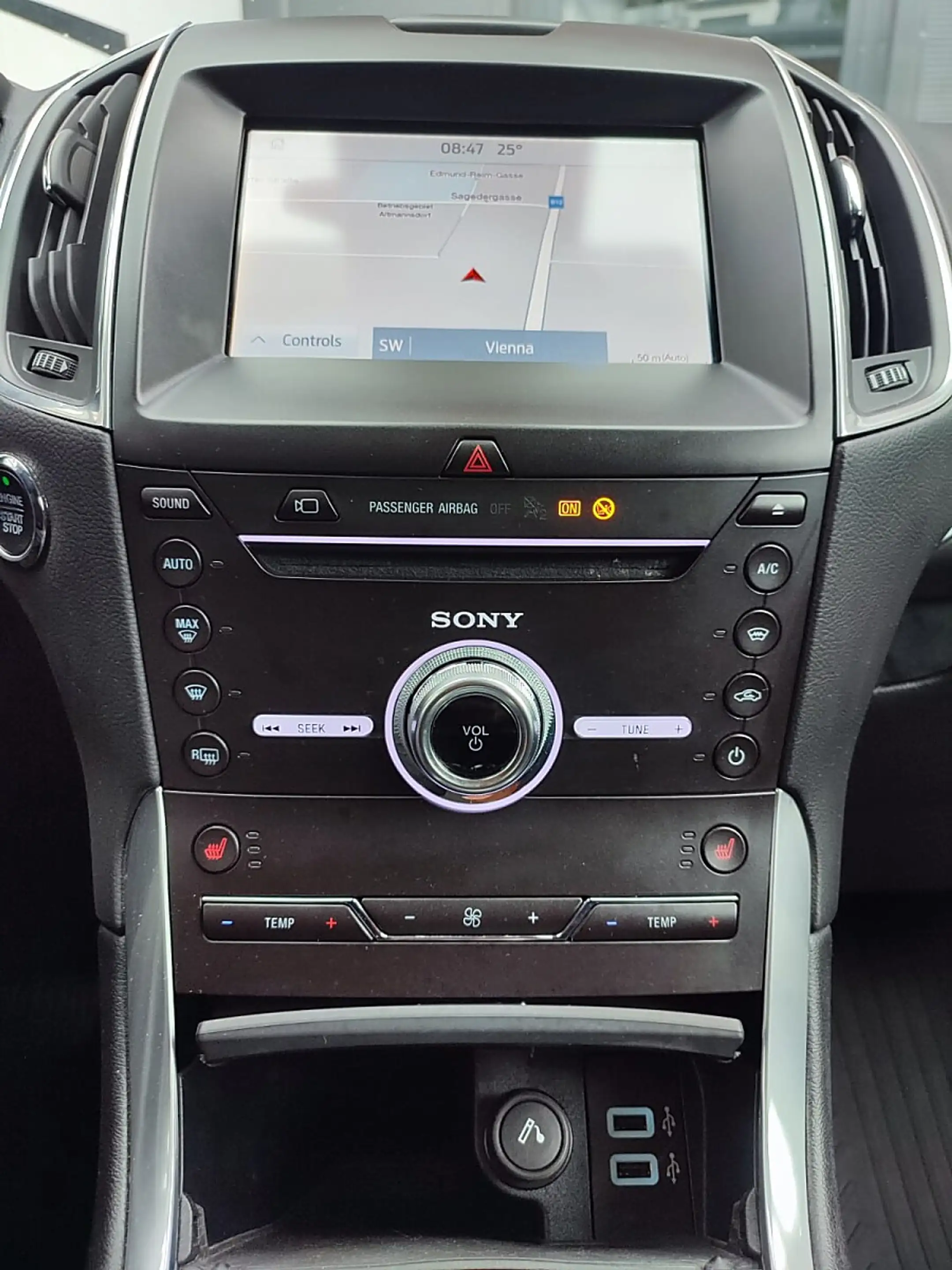 Ford Galaxy 2,0 EcoBlue Titanium 5stz. Aut. — photo 14