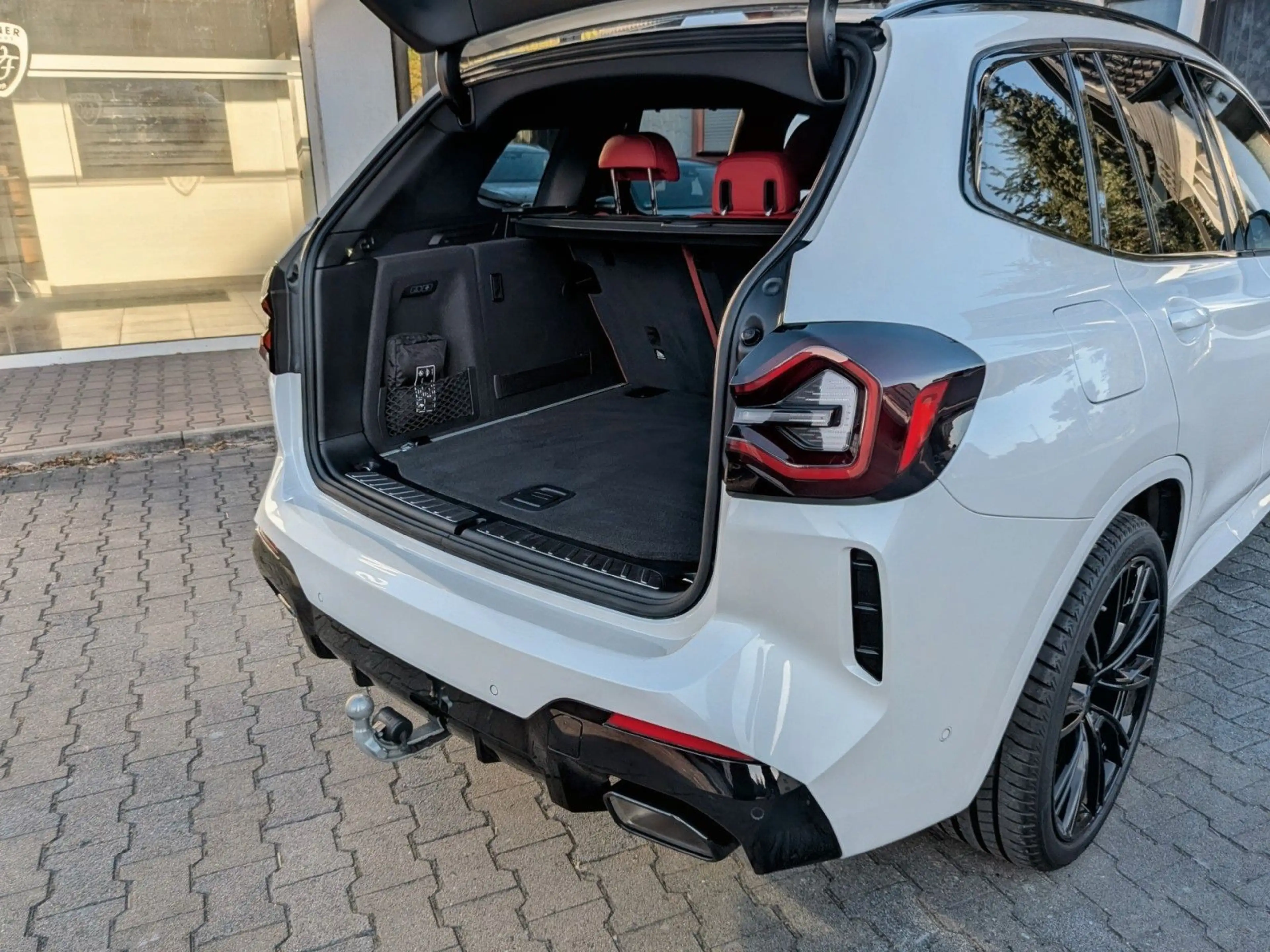 BMW X3 xDrive 30i M-Sportpaket *Standheiz*Anhängkupp — photo 21