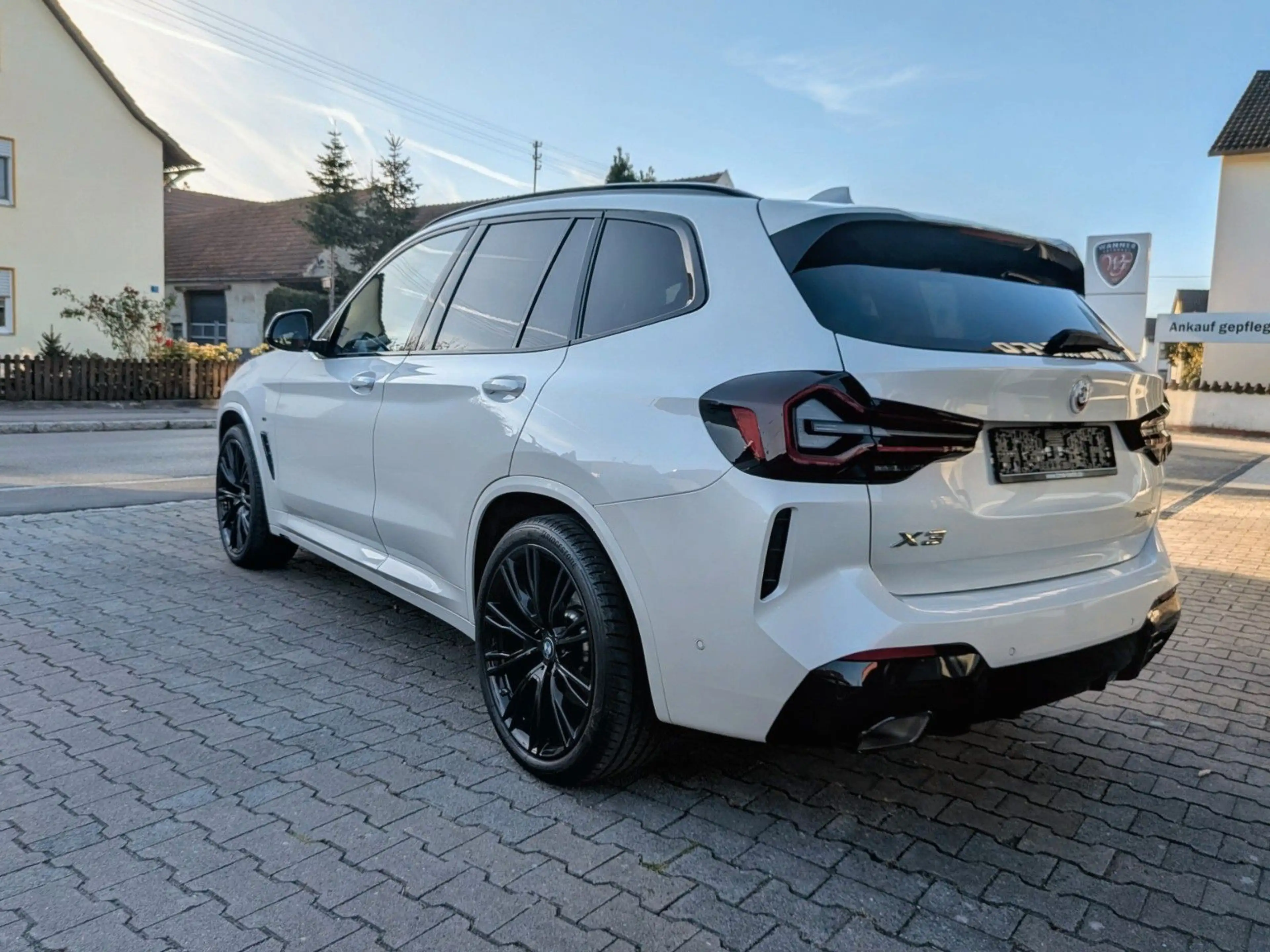 BMW X3 xDrive 30i M-Sportpaket *Standheiz*Anhängkupp — photo 10