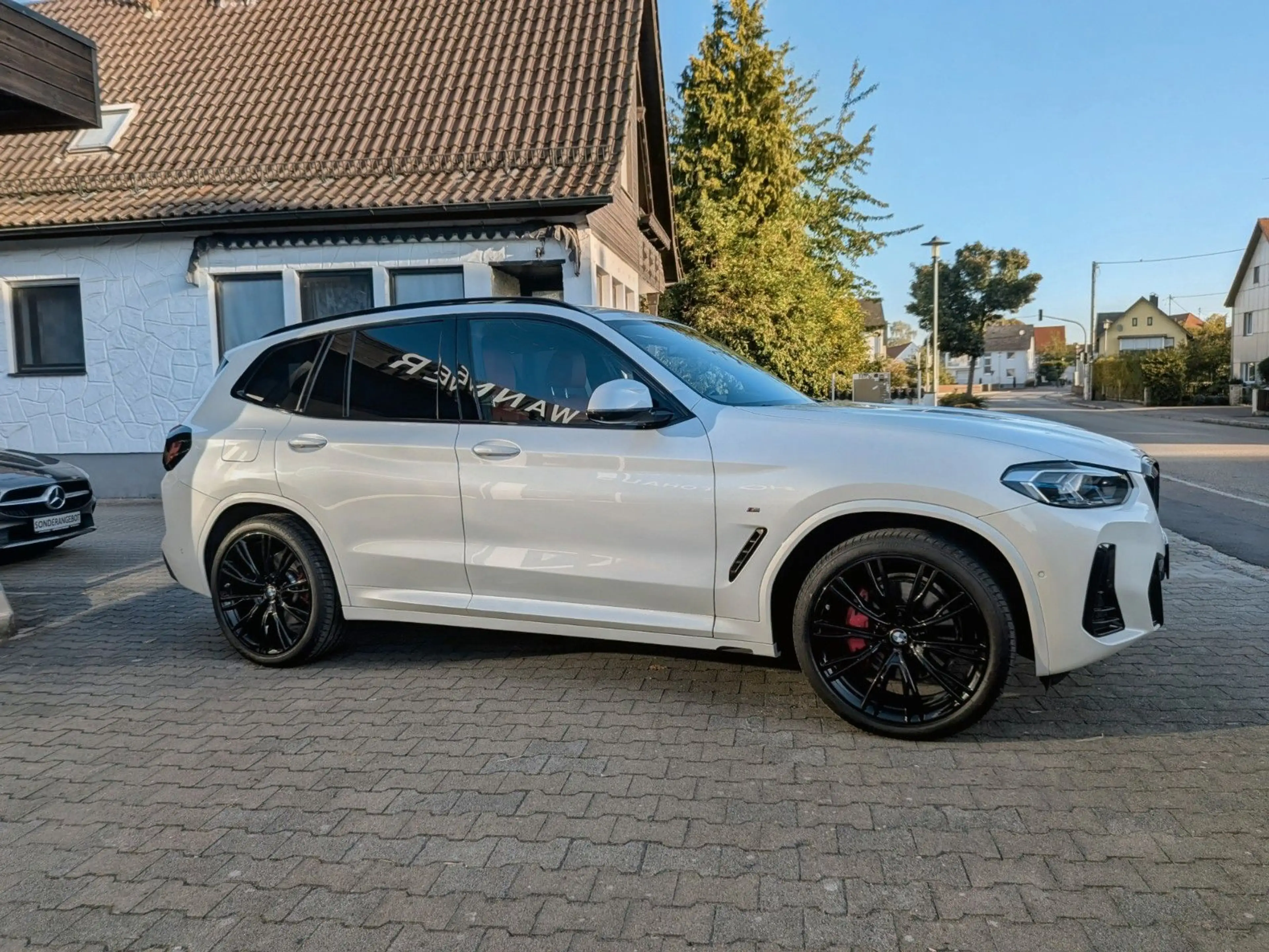 BMW X3 xDrive 30i M-Sportpaket *Standheiz*Anhängkupp — photo 7