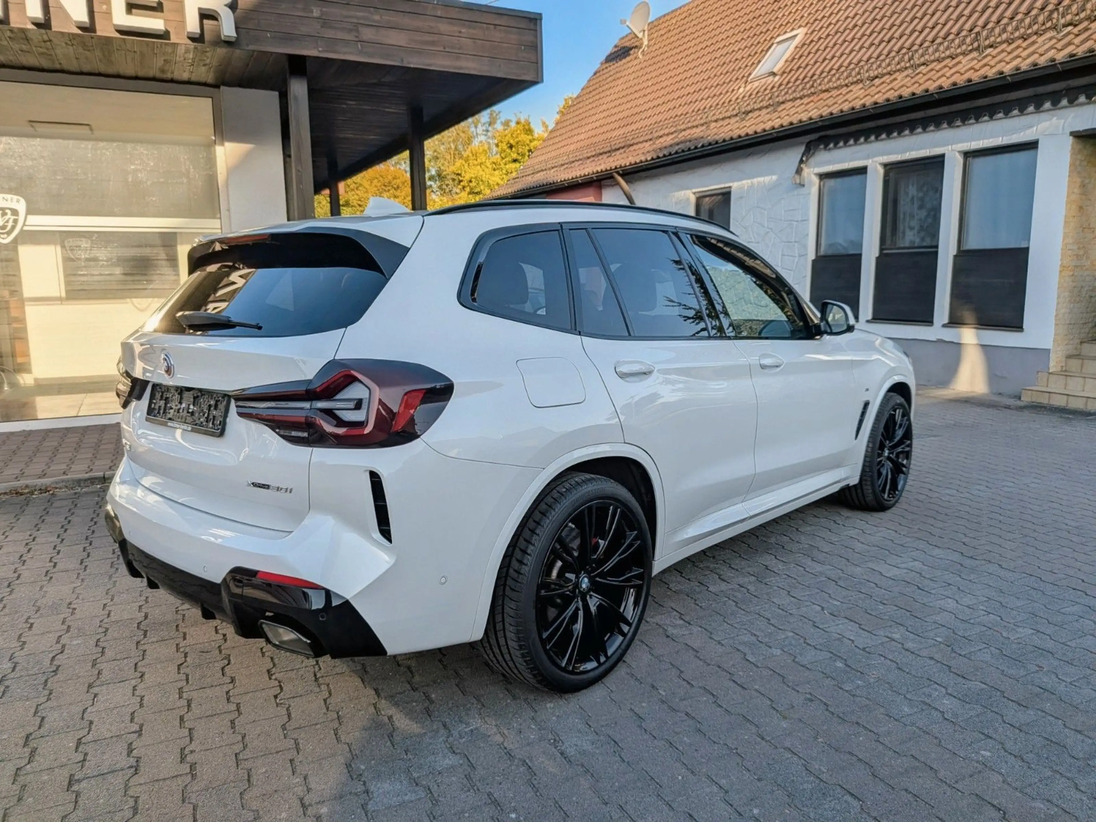 BMW X3 xDrive 30i M-Sportpaket *Standheiz*Anhängkupp — photo 8