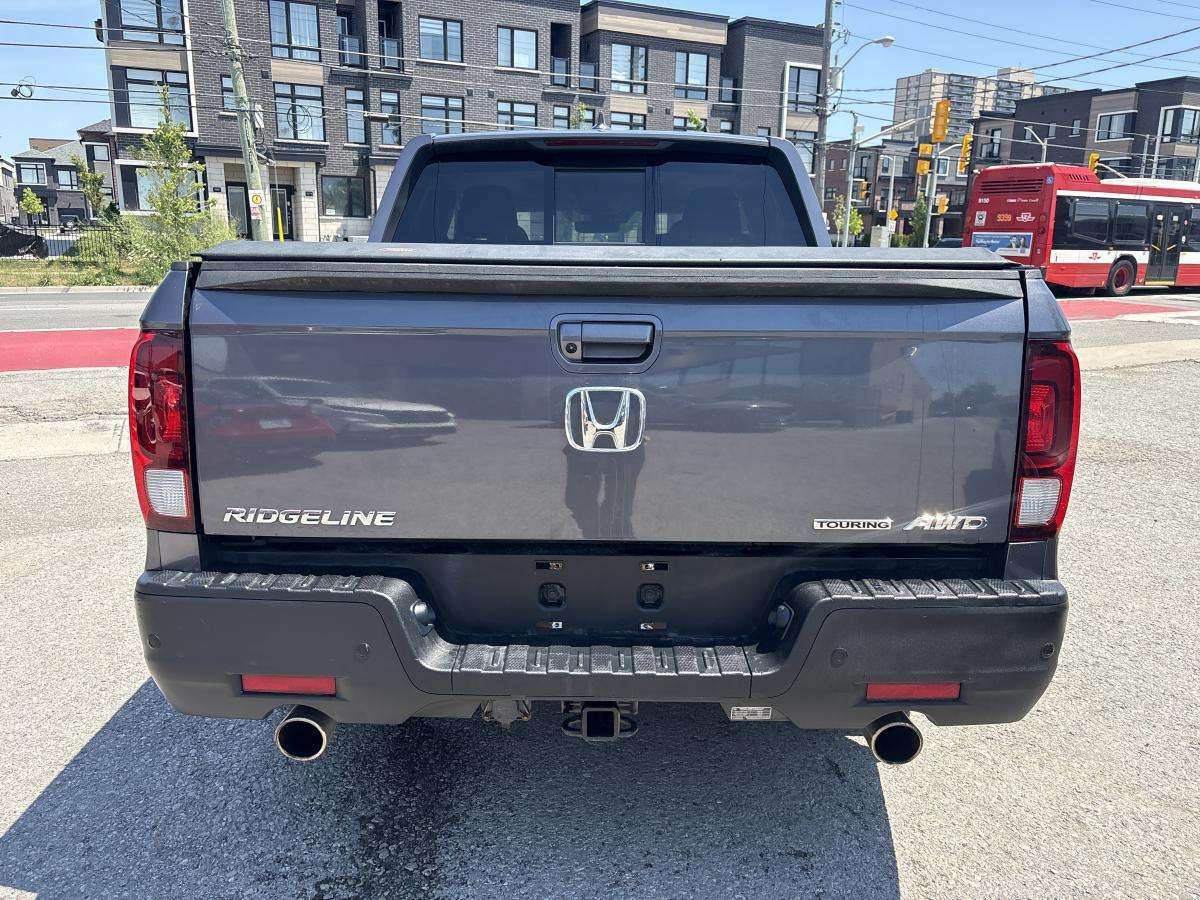 2022 Honda Ridgeline Touring — снимка 3