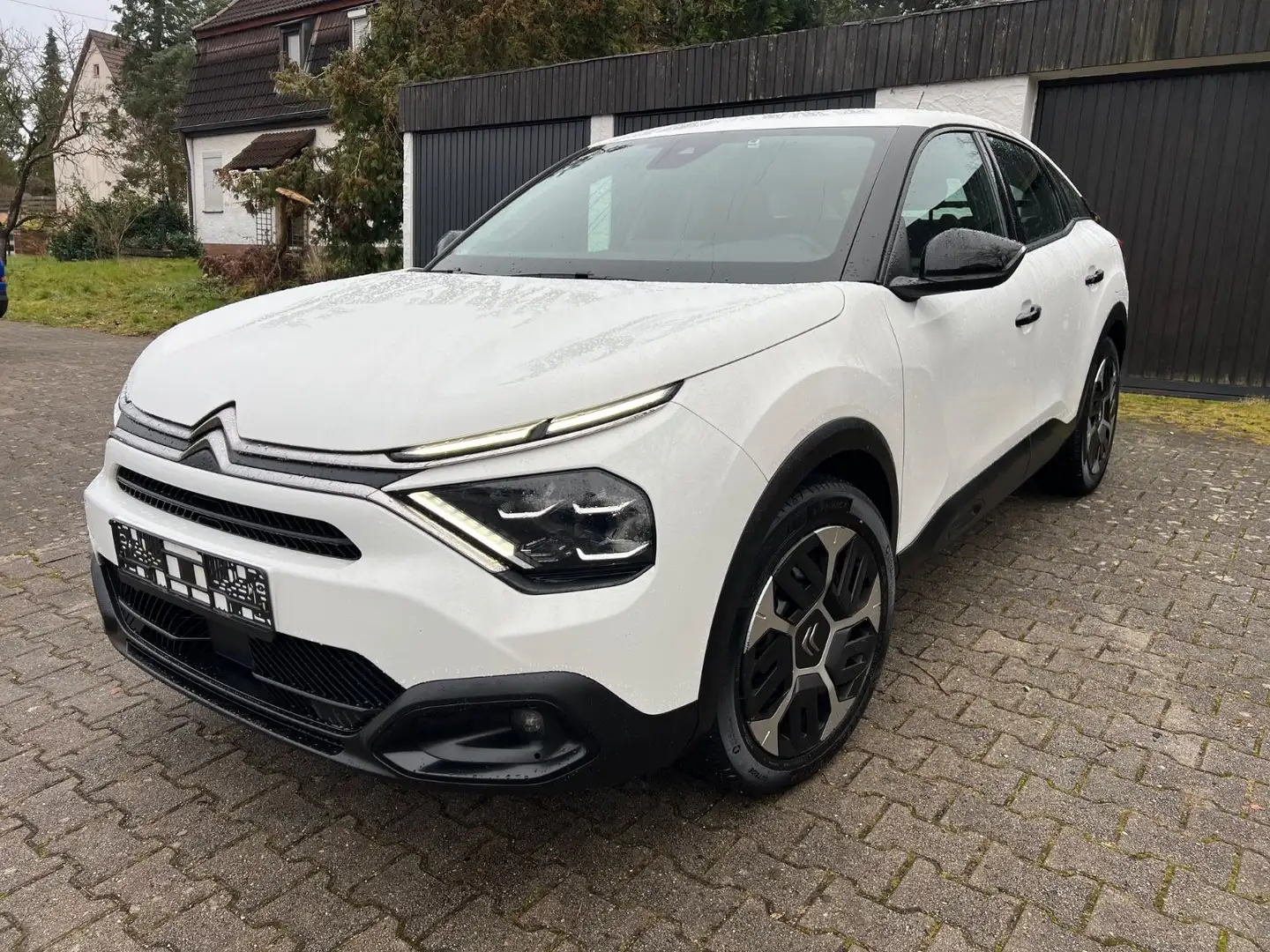 Citroen C4 Lim. 1.5 HDI*LED*LaneAssist*Kam. 360*Navi* Weiß - 1