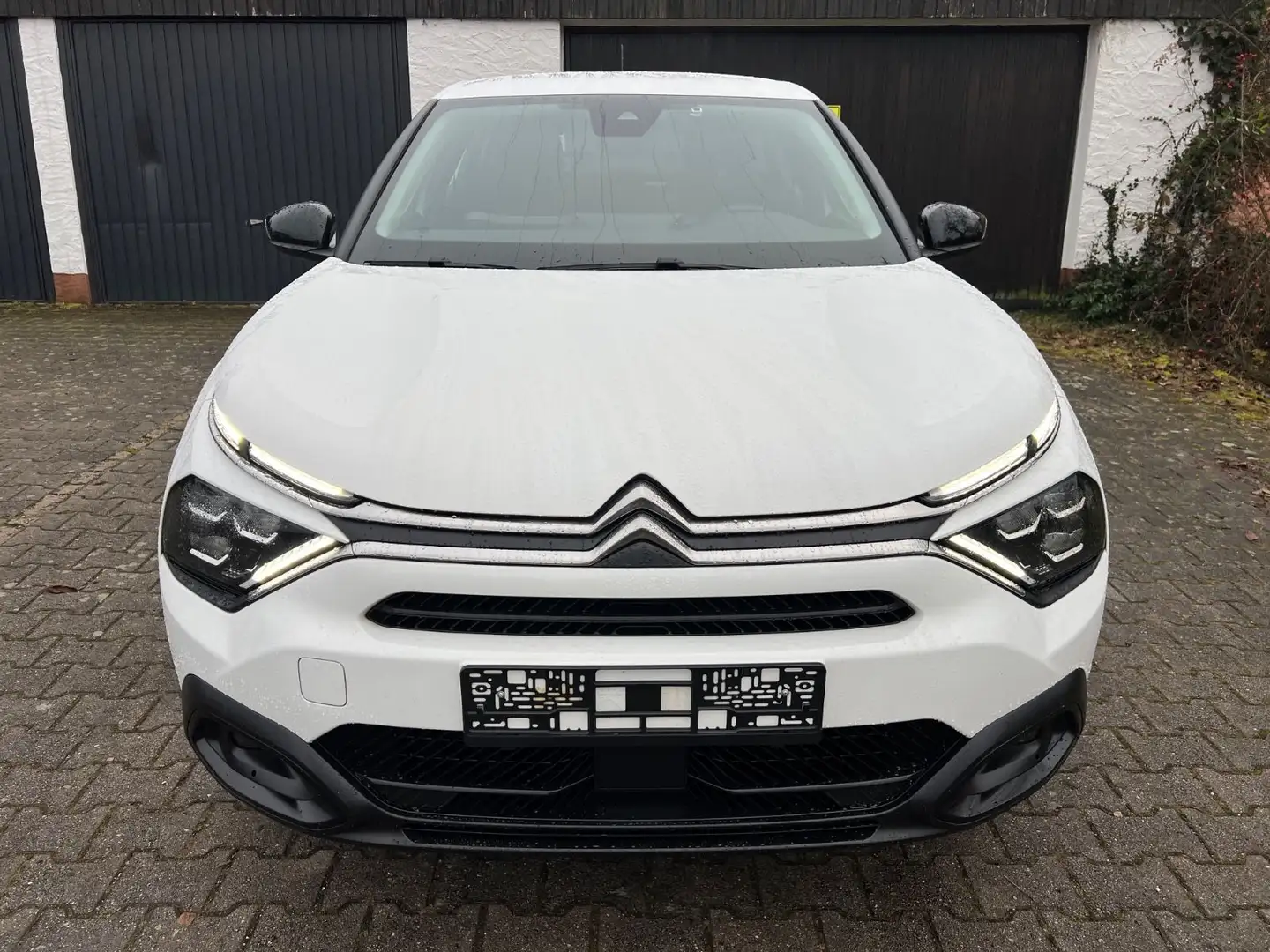 Citroen C4 Lim. 1.5 HDI*LED*LaneAssist*Kam. 360*Navi* Weiß - 2