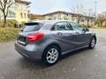 Mercedes-Benz A 180 STYLE Navi 2xPDC SHZ 8-fach Gris - thumbnail 4
