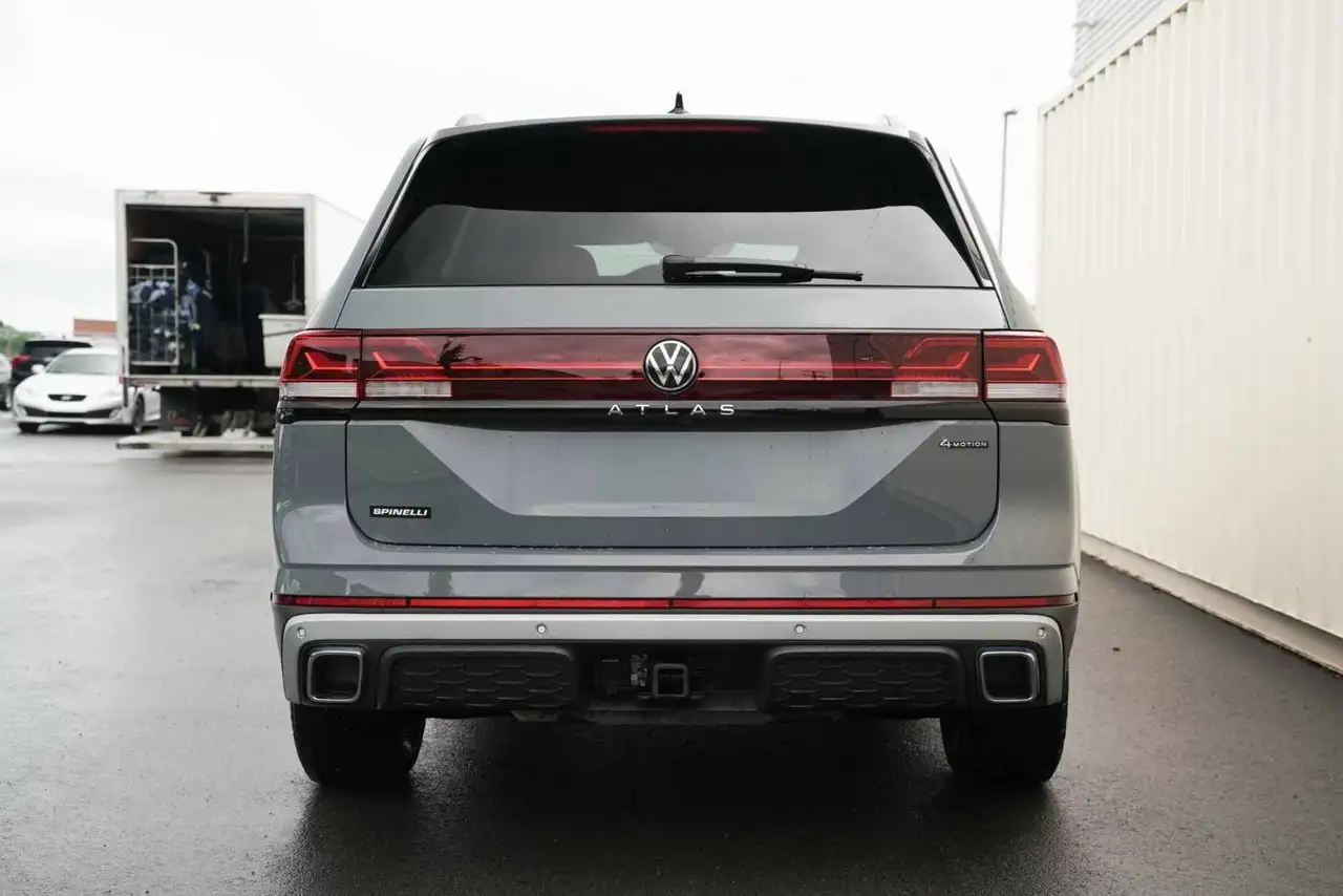 Volkswagen Atlas снимка Volkswagen Atlas