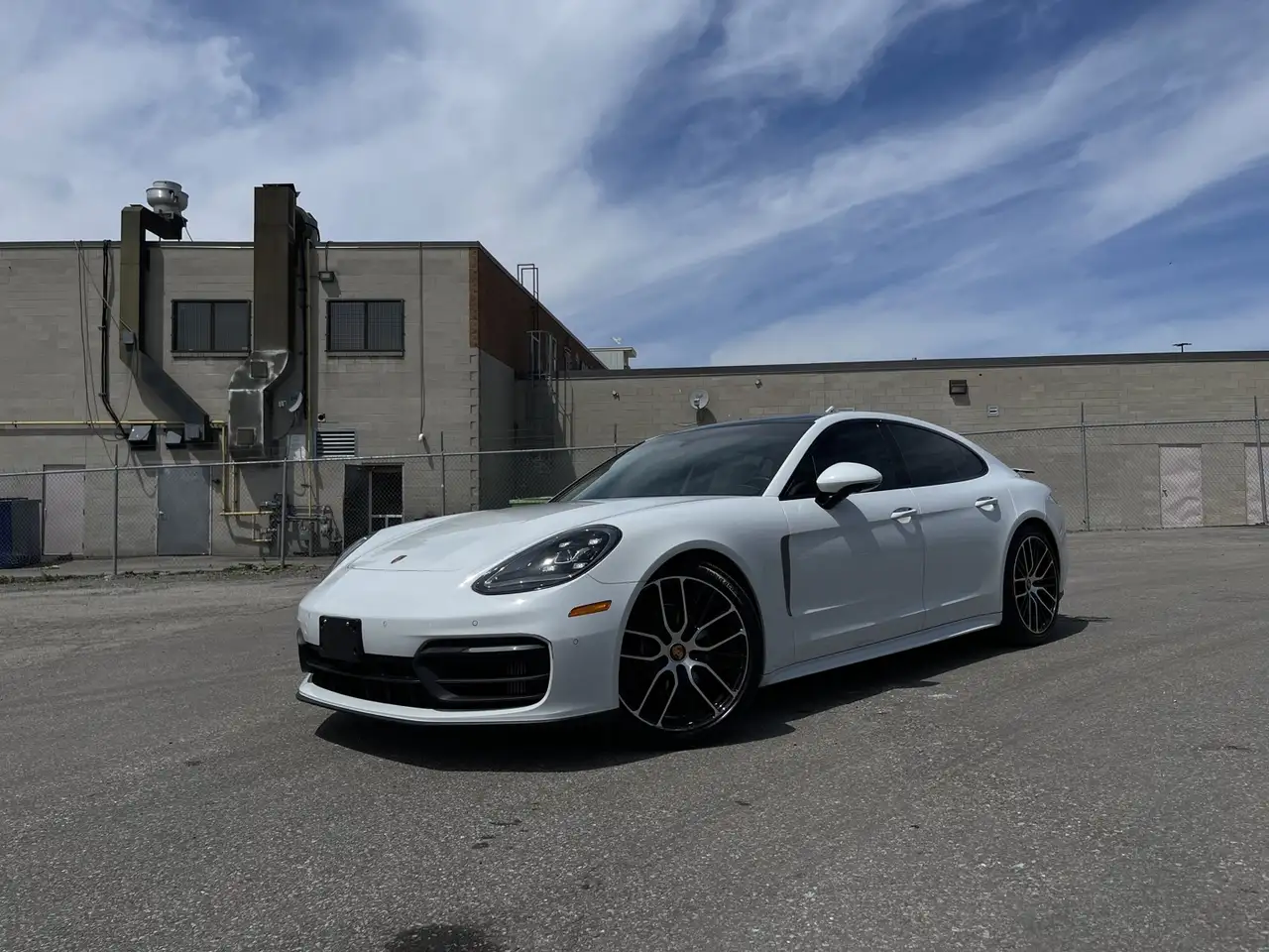 2023 Porsche Panamera