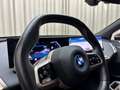 BMW iX xDrive50 112 kWh M-SPORT / 524 PK *FULL OPTION* 22 Červená - thumbnail 9