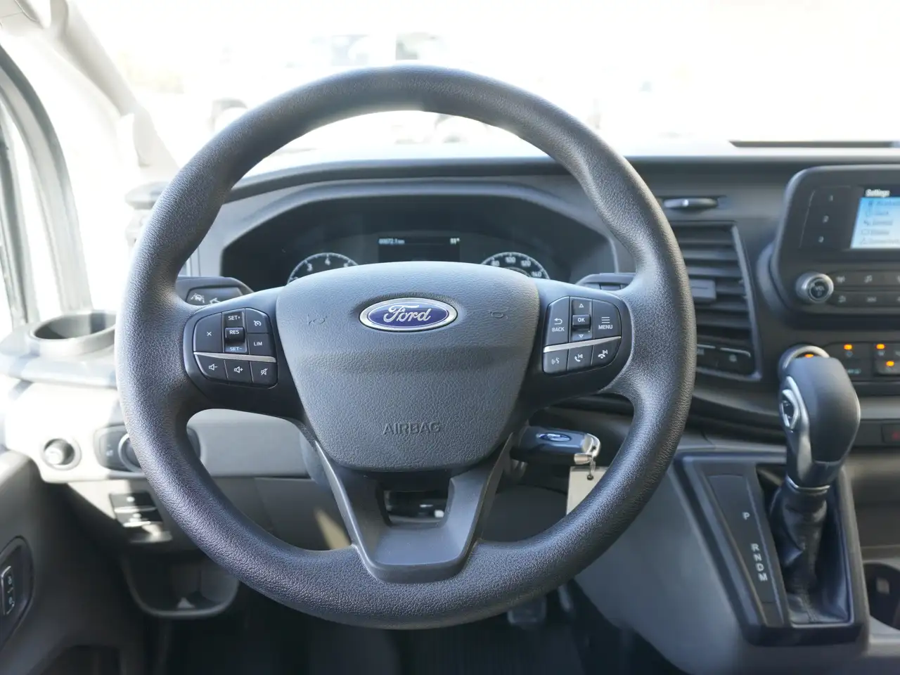 Ford Transit Passenger Wagon снимка Ford Transit Passenger Wagon