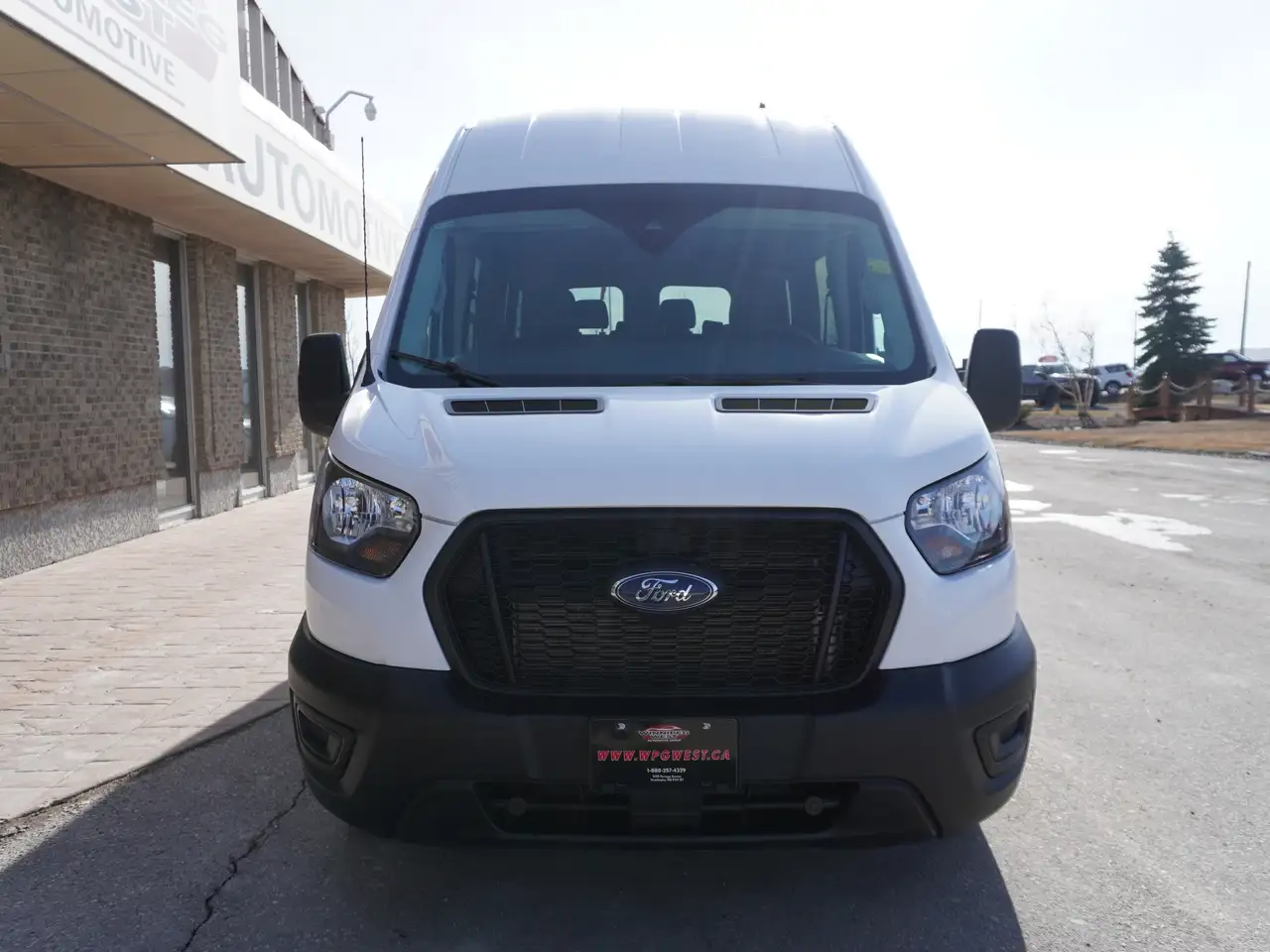 Ford Transit Passenger Wagon снимка Ford Transit Passenger Wagon