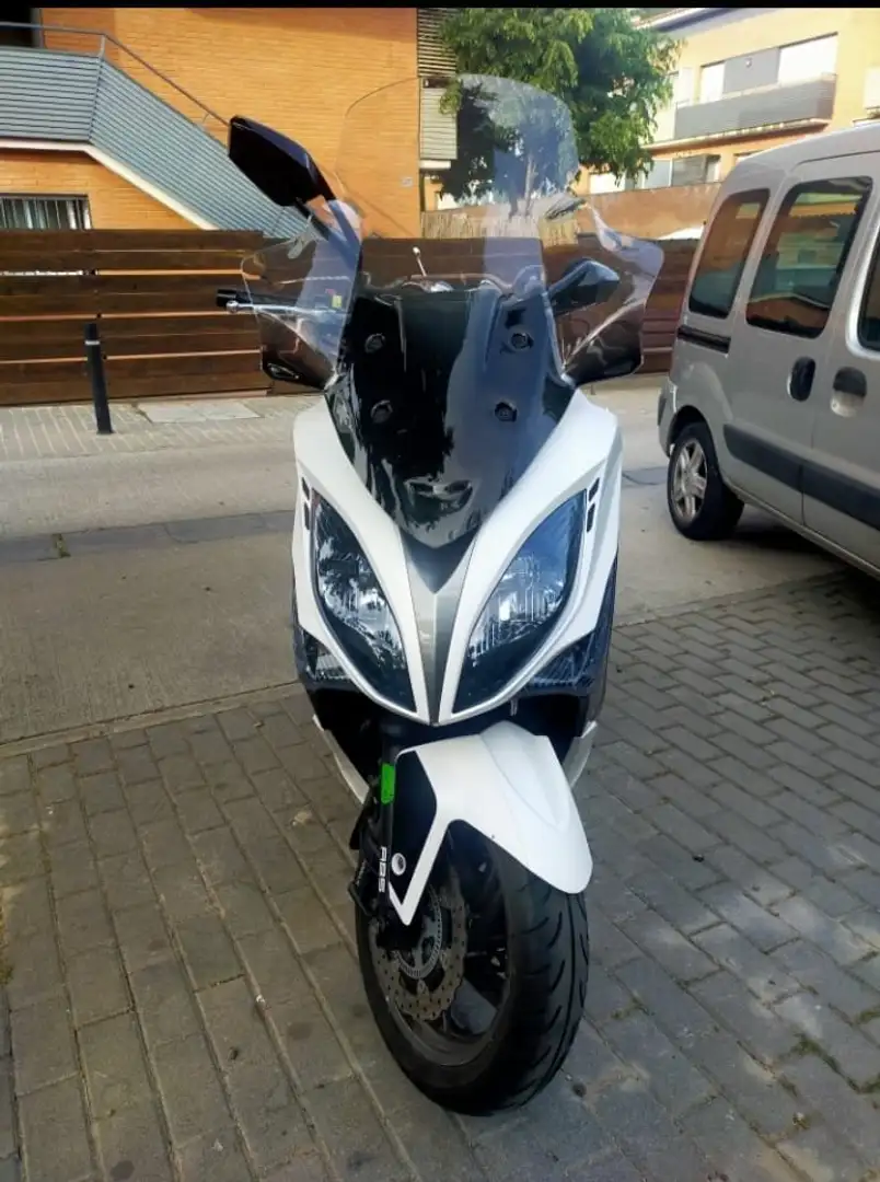 Kymco Xciting S 400i ABS White - 2