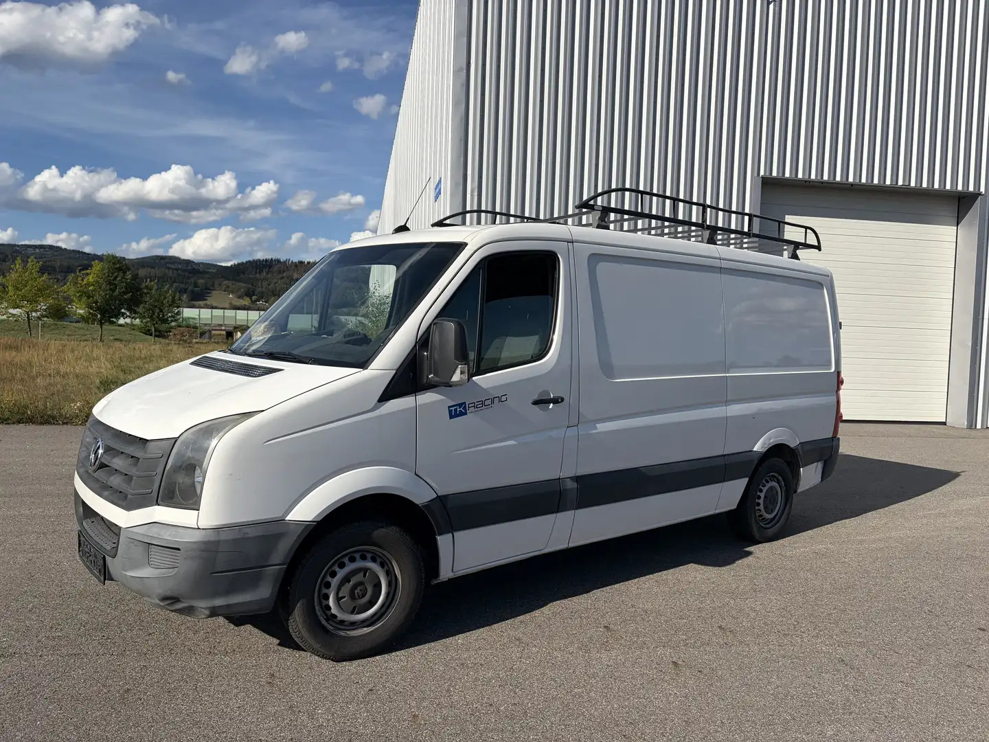 Volkswagen Crafter - 1