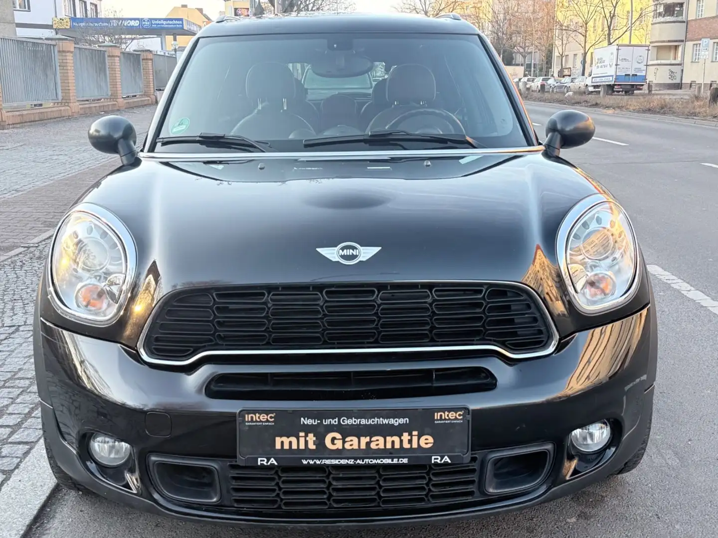 MINI Cooper SD Countryman COOPER SD ALL4 COUNTRYMAN+AUTOMATIK+XENON+NAVI+ Schwarz - 2