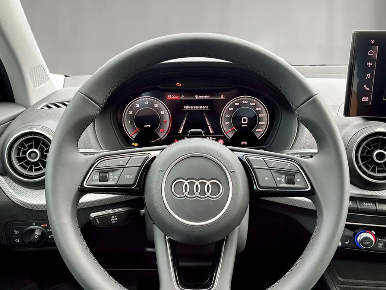 Audi Q2 2026 — фото 9