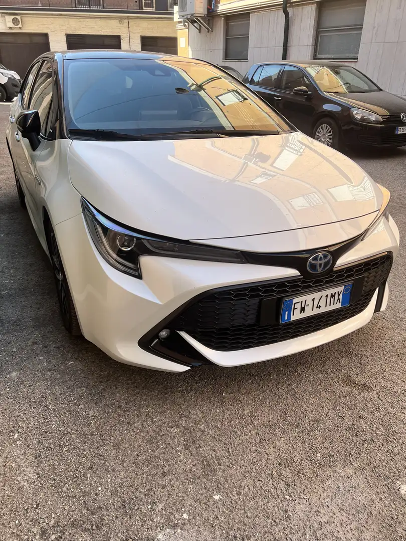 Toyota Corolla 1.8h Style cvt - 2