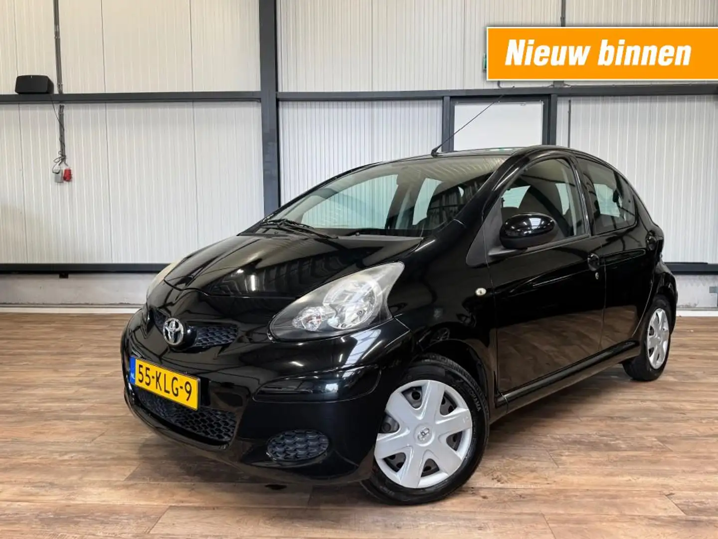 Toyota Aygo 1.0-12V Comfort / AIRCO / 5-DRS / ELEKTRISCHE RAME Schwarz - 1