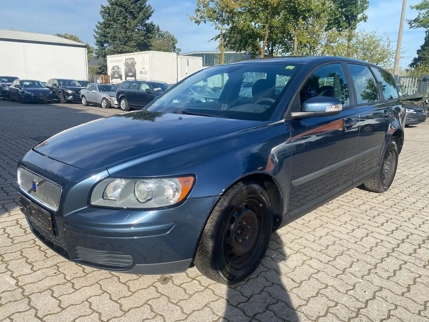 Volvo V50 Kombi 1.6 D Blau - 2