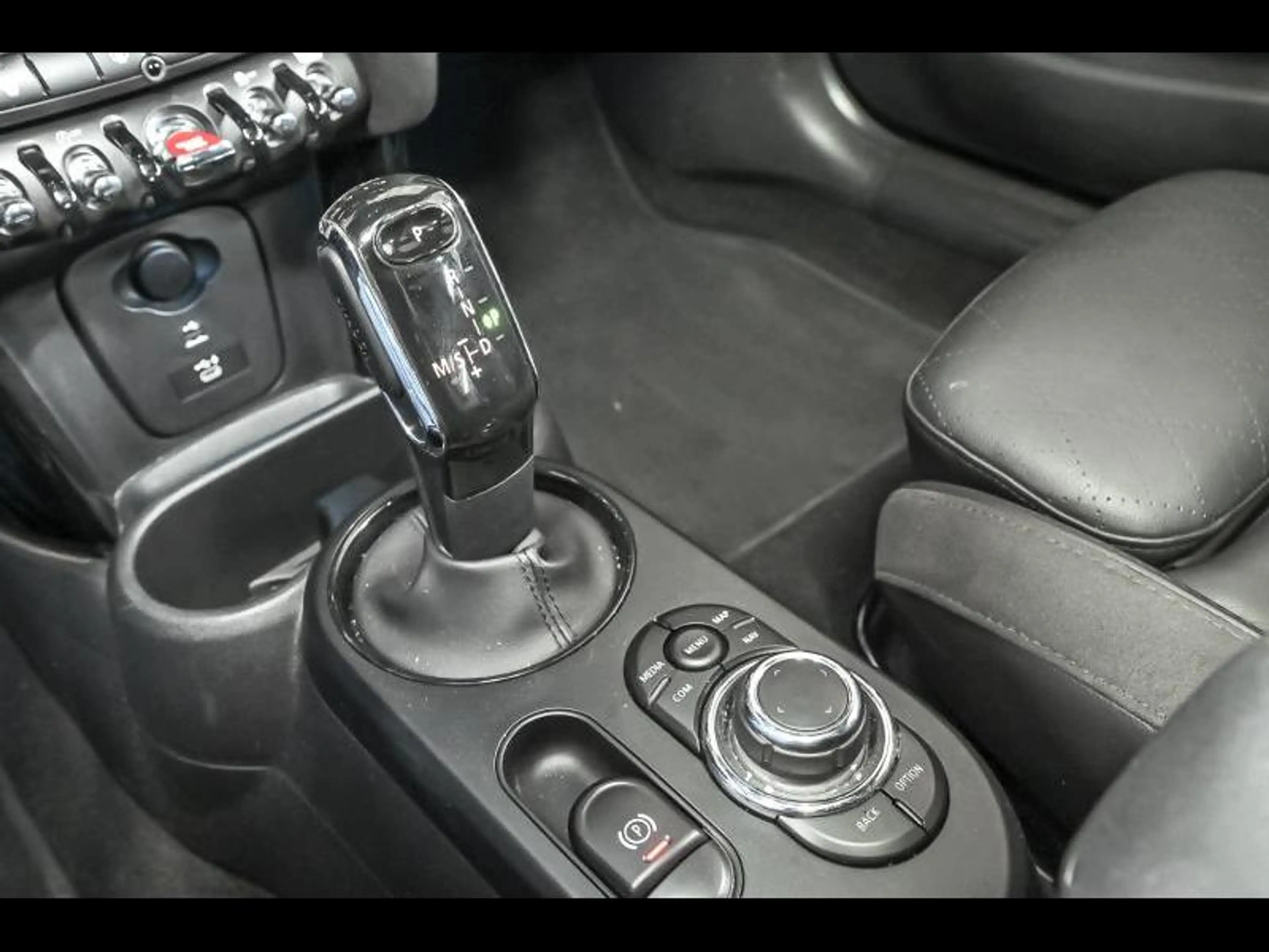 MINI Cooper S Cooper S — photo 11