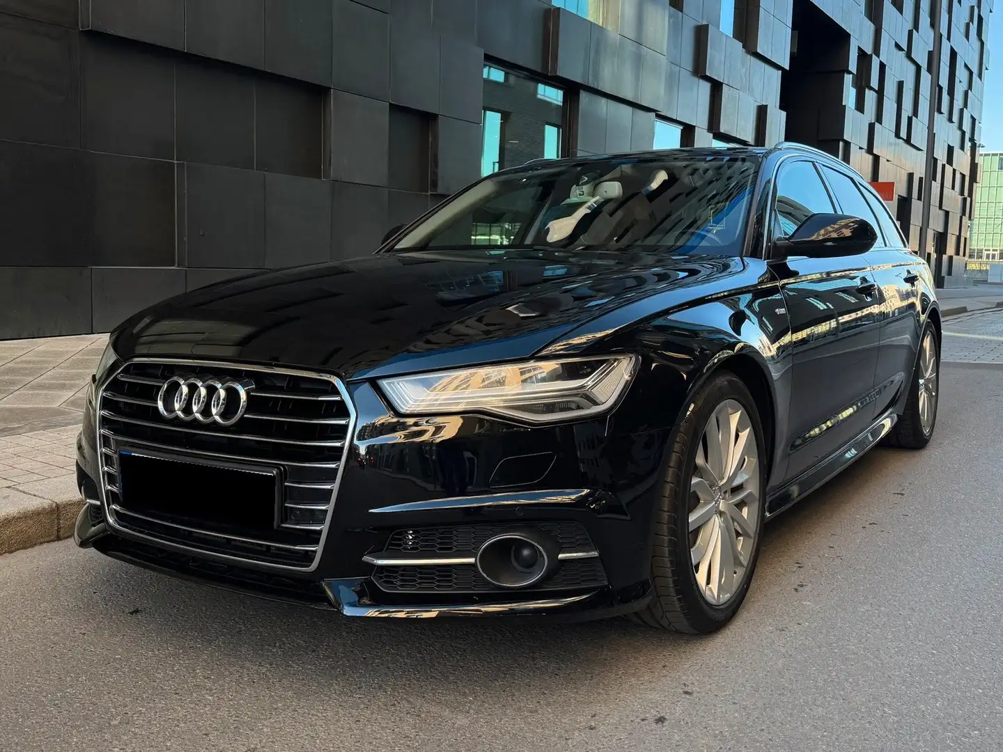 Audi A6 A6 Avant 1.8 TFSI ultra S tronic Schwarz - 2