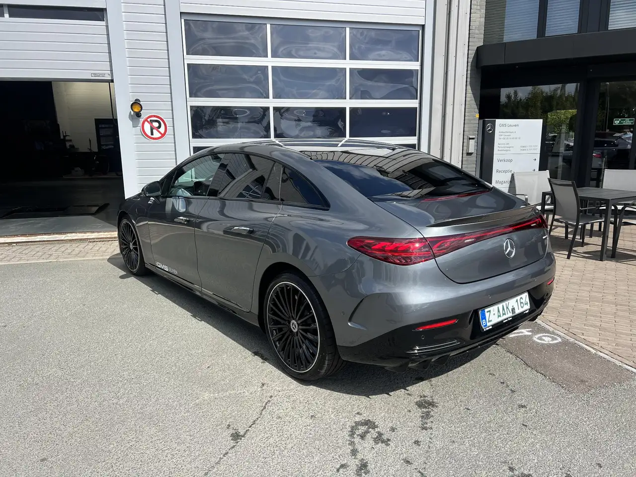 Mercedes-Benz EQE 300 2026