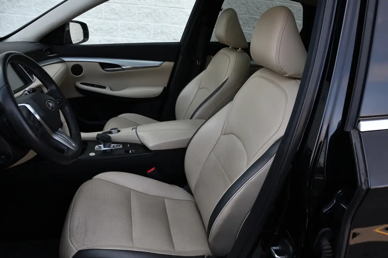 Infiniti QX50 снимка Infiniti QX50