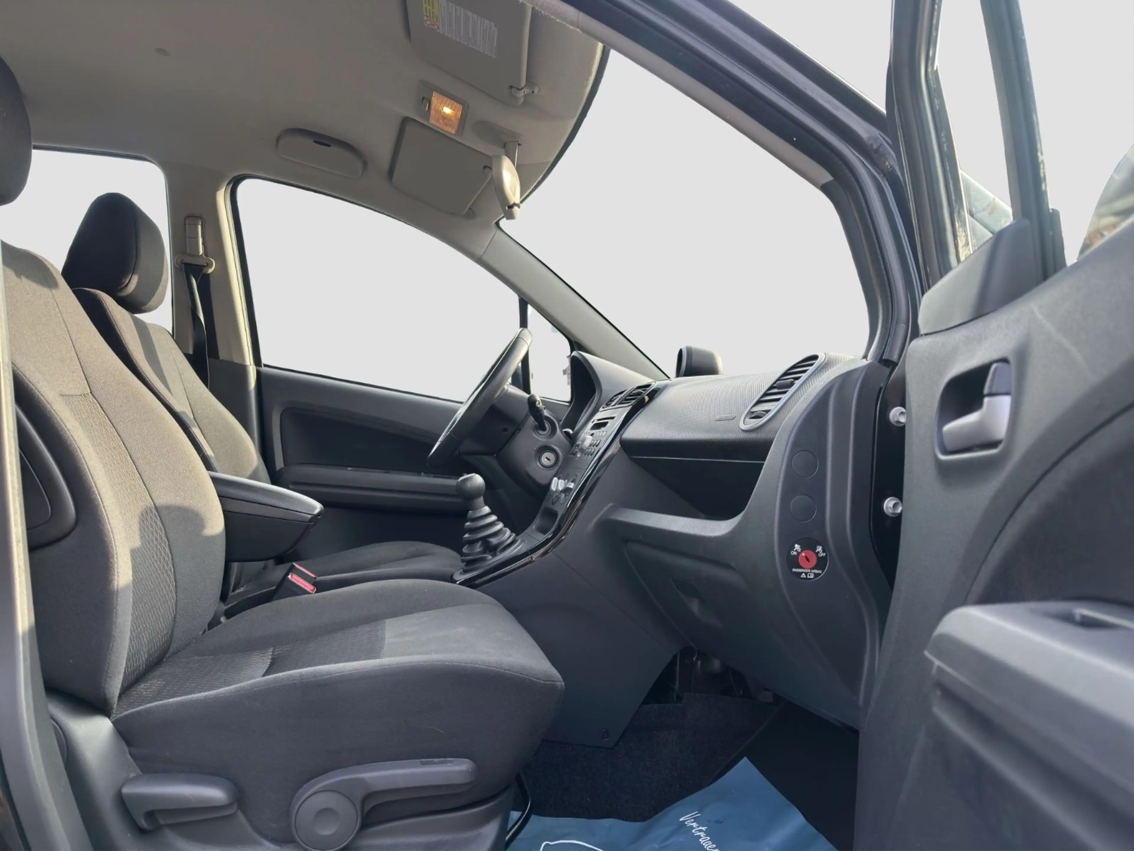 Suzuki Splash Active+/II.Hand/Klimaanlage/PDC/SHZ — photo 12