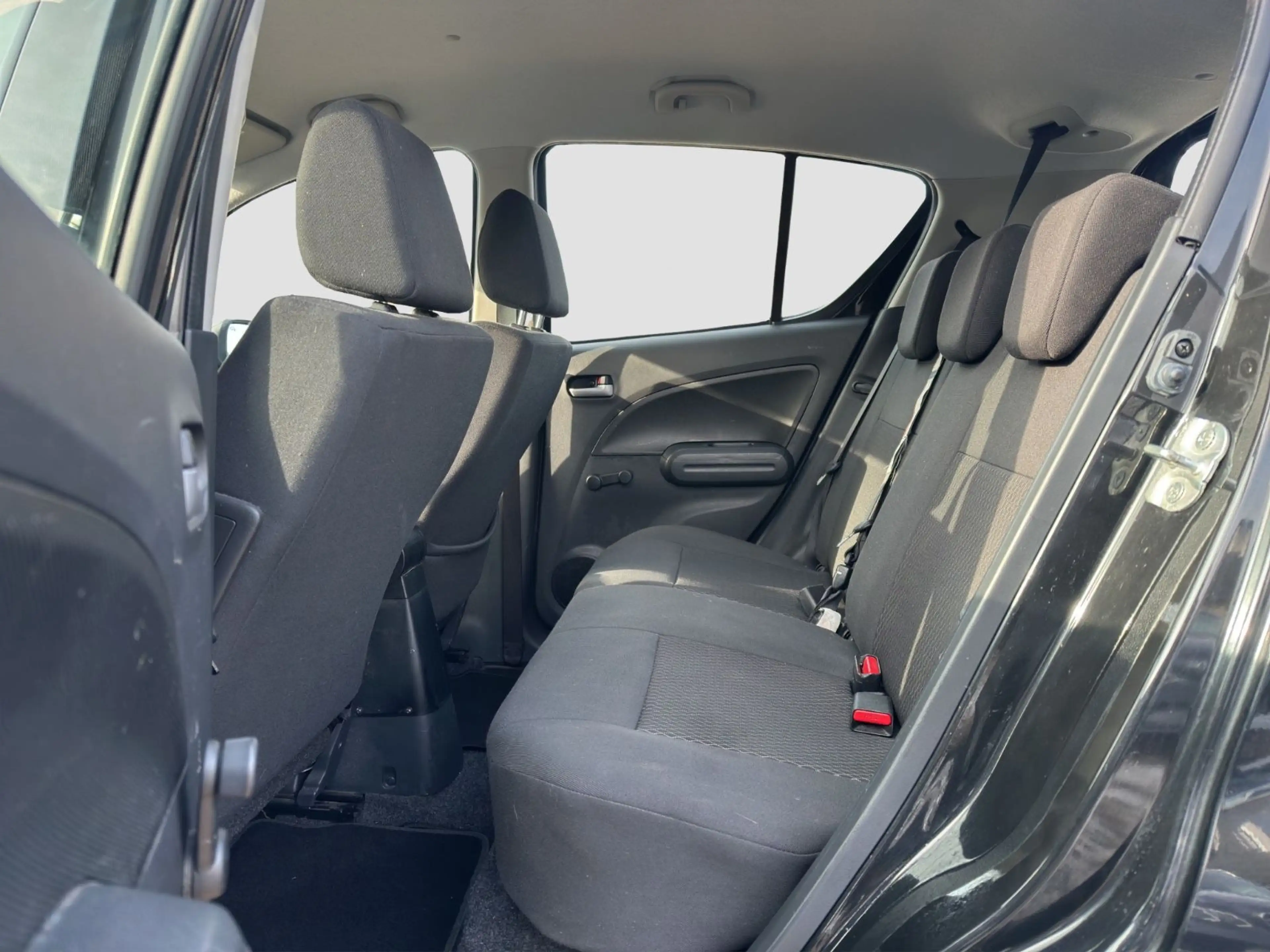 Suzuki Splash Active+/II.Hand/Klimaanlage/PDC/SHZ — photo 10