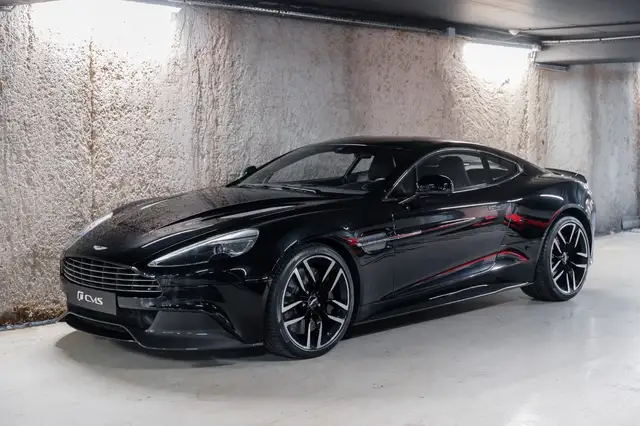 Aston Martin Vanquish V12 6.0 576 Touchtronic 3