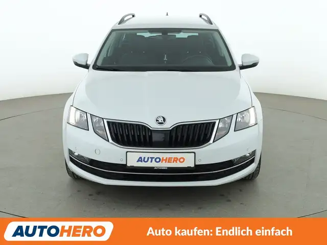 Skoda Octavia view 9
