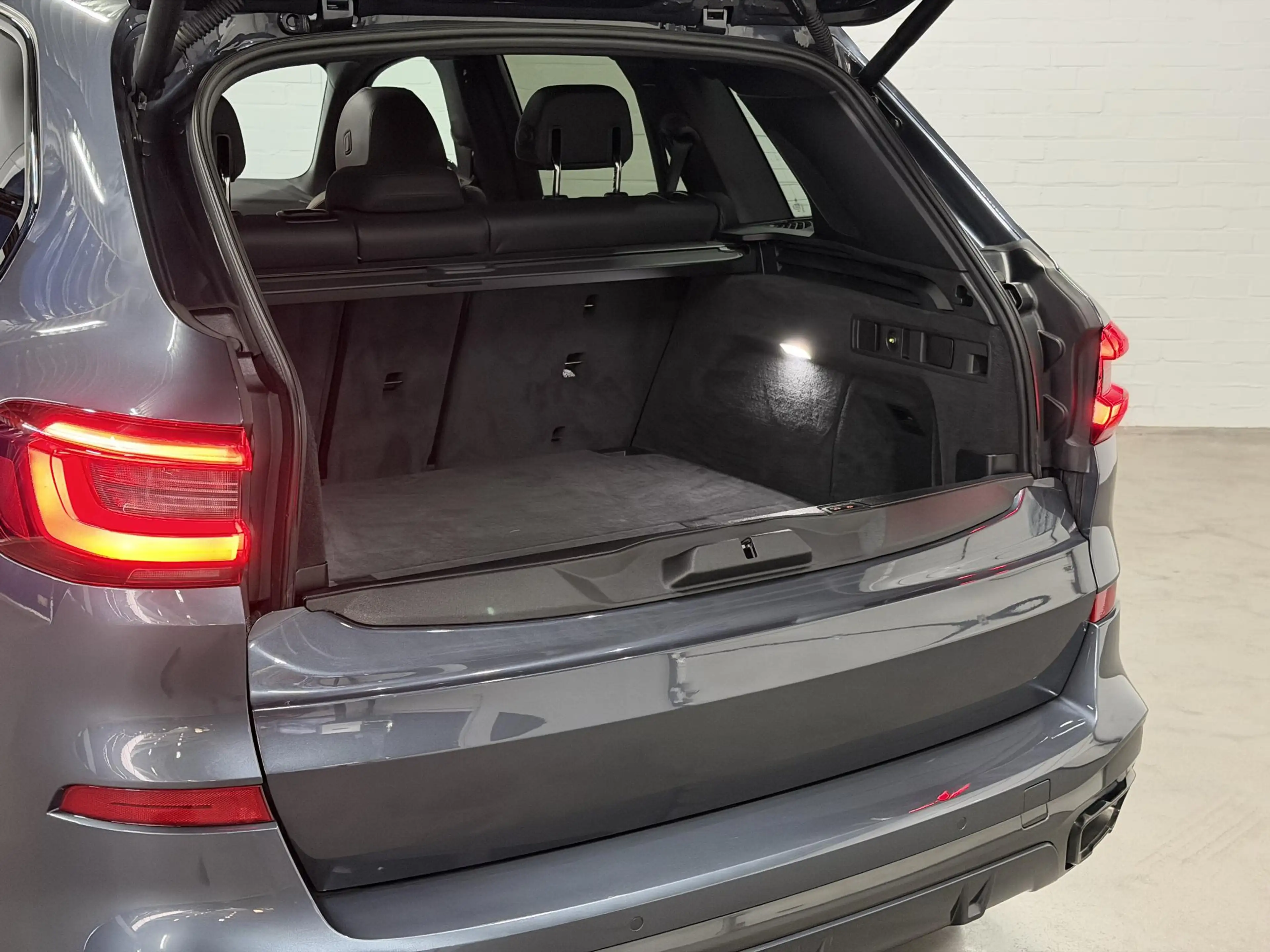 BMW X5 xDrive45e High Executive M-Sport | Luchtvering | A — photo 12