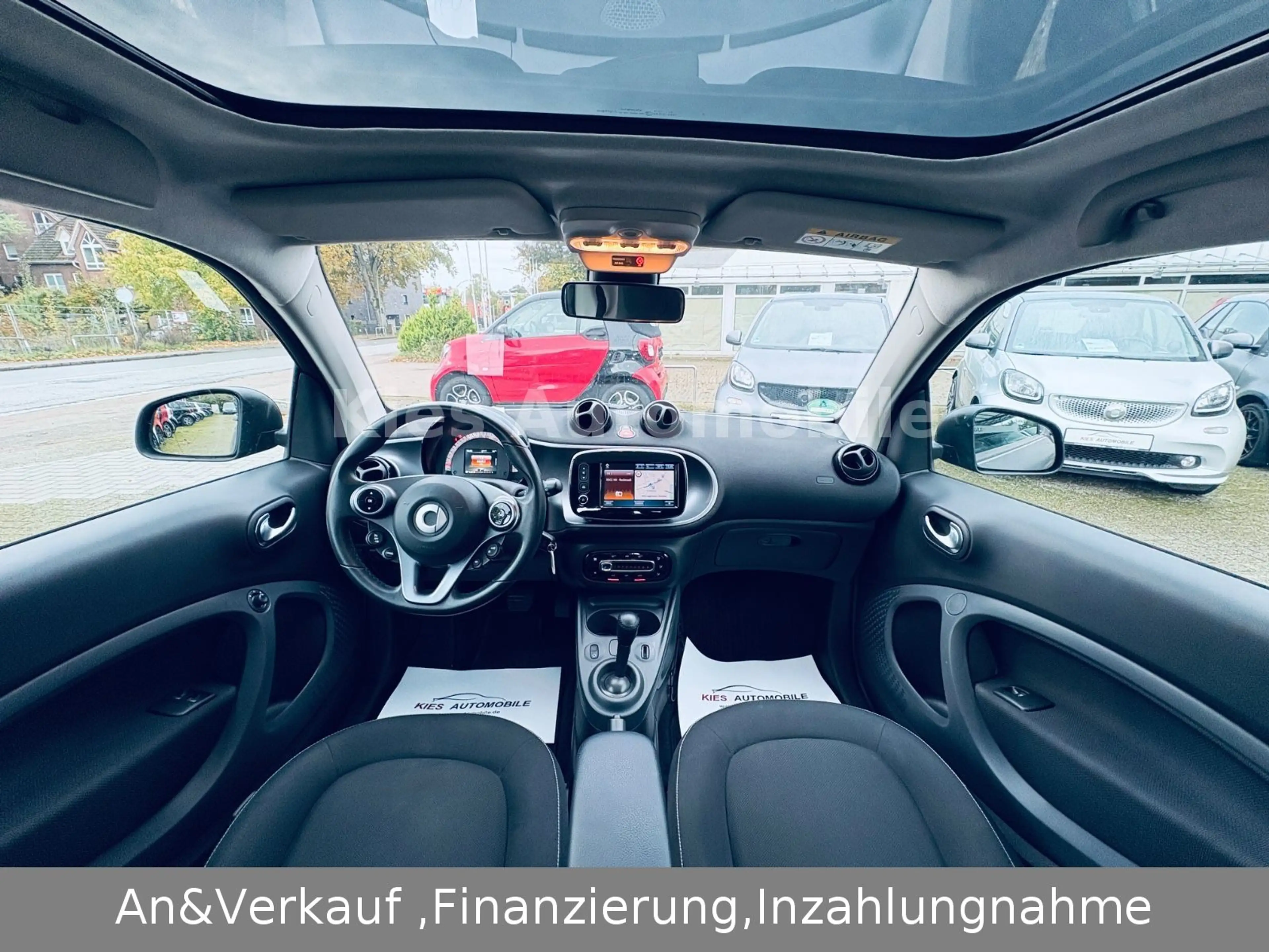 smart forTwo Passion 90Ps AUTOM/NAVI/KAM/PANO/SITZH — photo 15