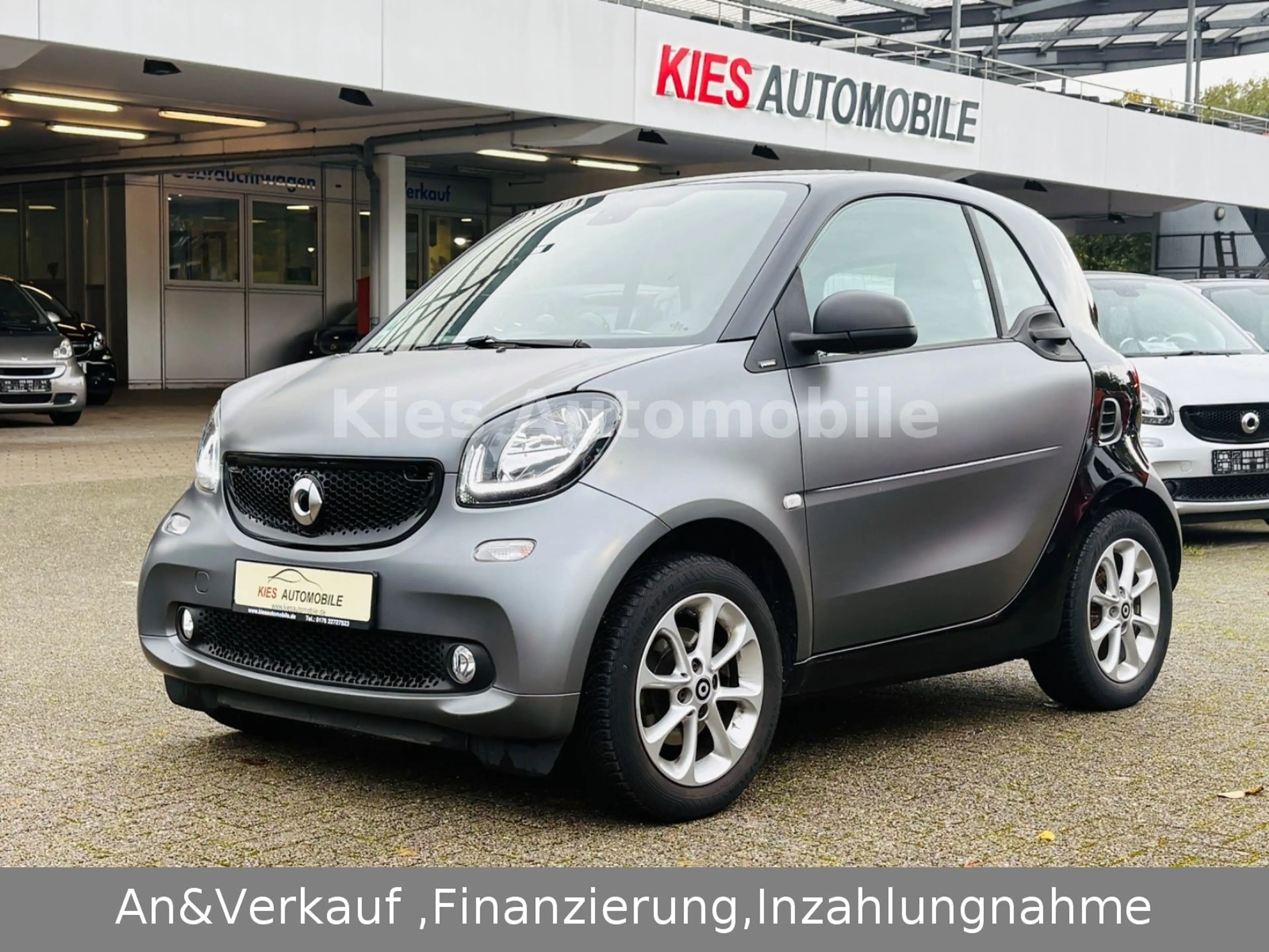 smart forTwo Passion 90Ps AUTOM/NAVI/KAM/PANO/SITZH
