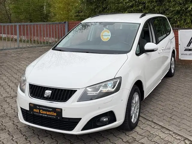 SEAT Alhambra Style / 1-Hand / 7-Sitzer / Zahnriemen + WP neu /
