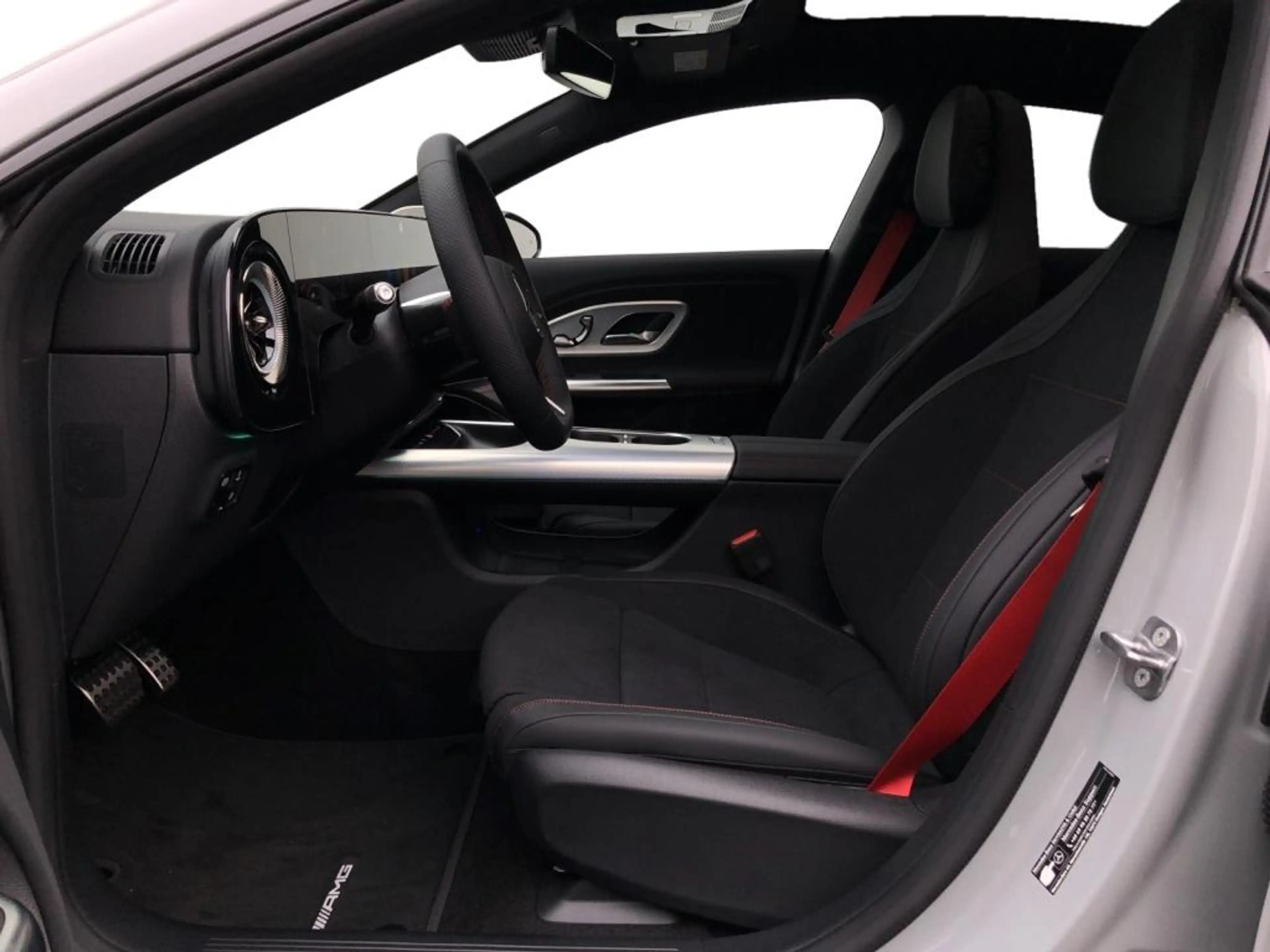 Mercedes-Benz CLA 220 4MATIC AMG+MBUX+Superscreen+Burm+MBeam — photo 6