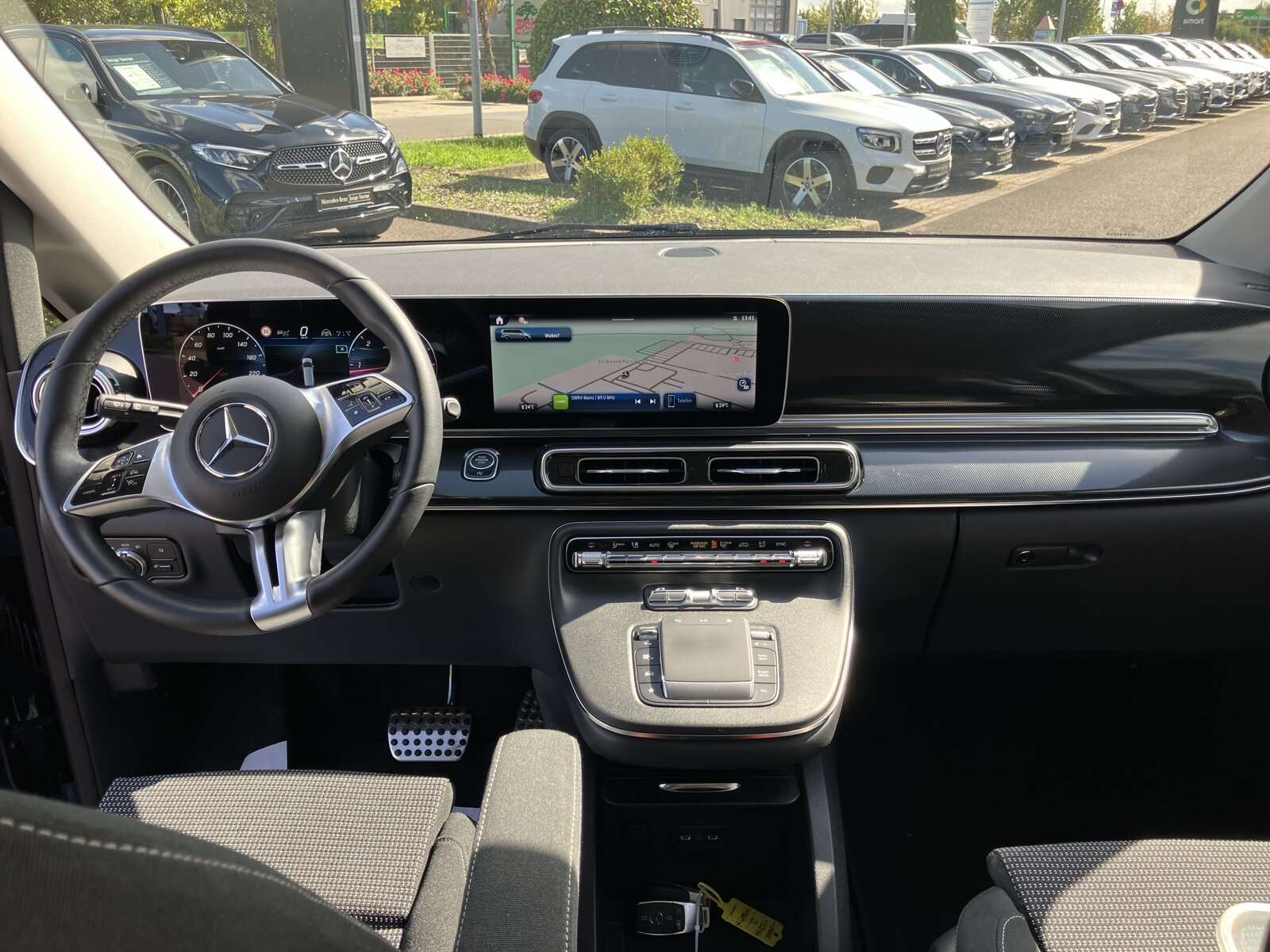 Mercedes-Benz V 250
