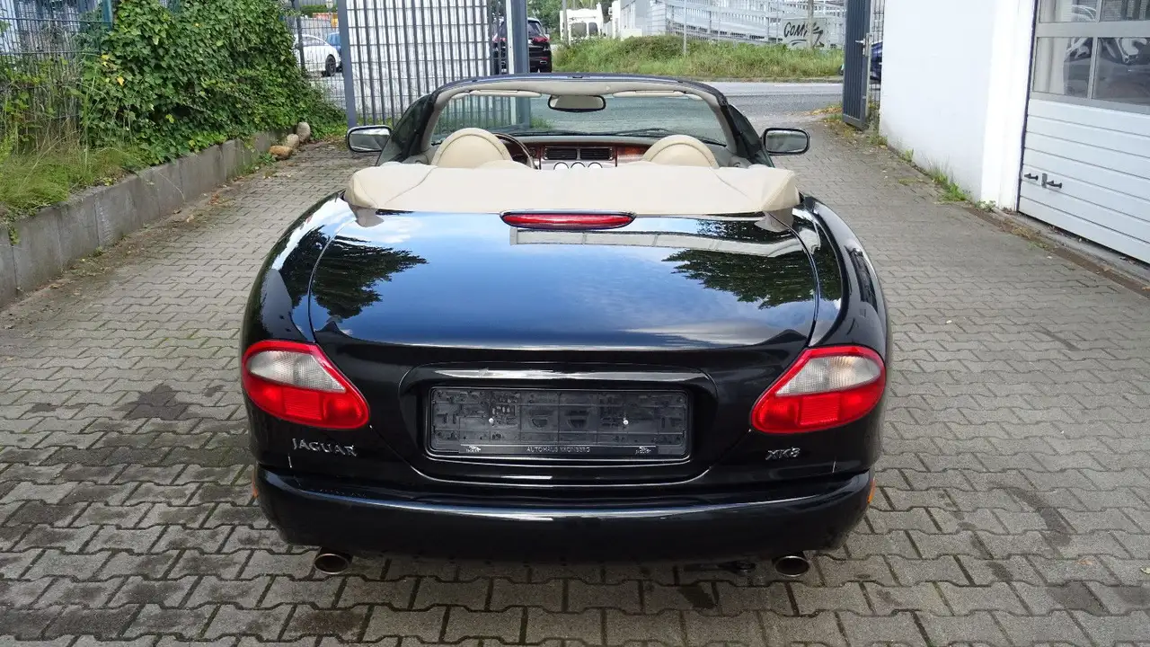 Jaguar XK8 Cabriolet, foto 4