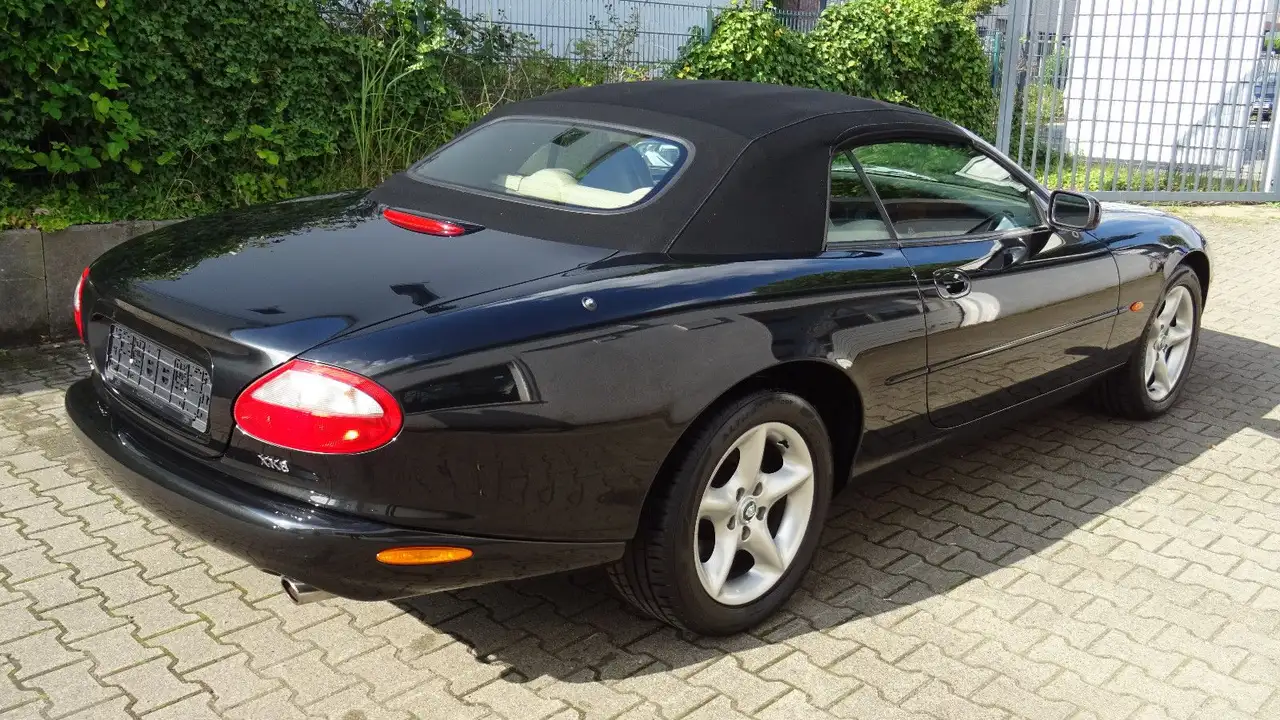 Jaguar XK8 Cabriolet, foto 11