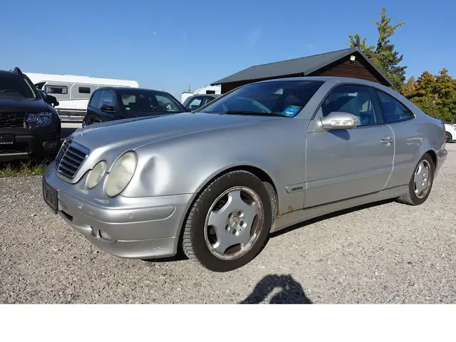 2001 Mercedes-Benz CLK in Silver for sale