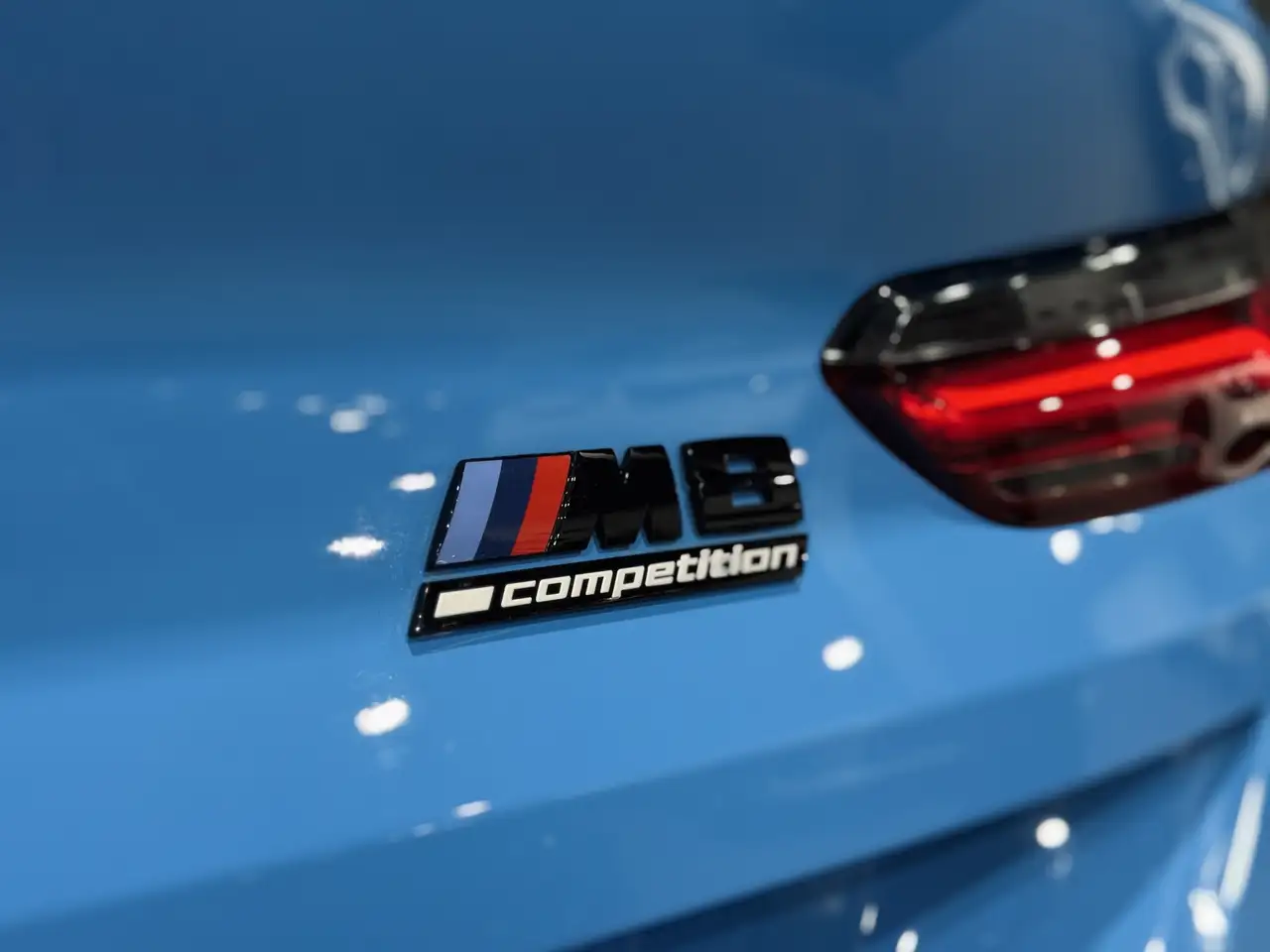 BMW M8 снимка BMW M8